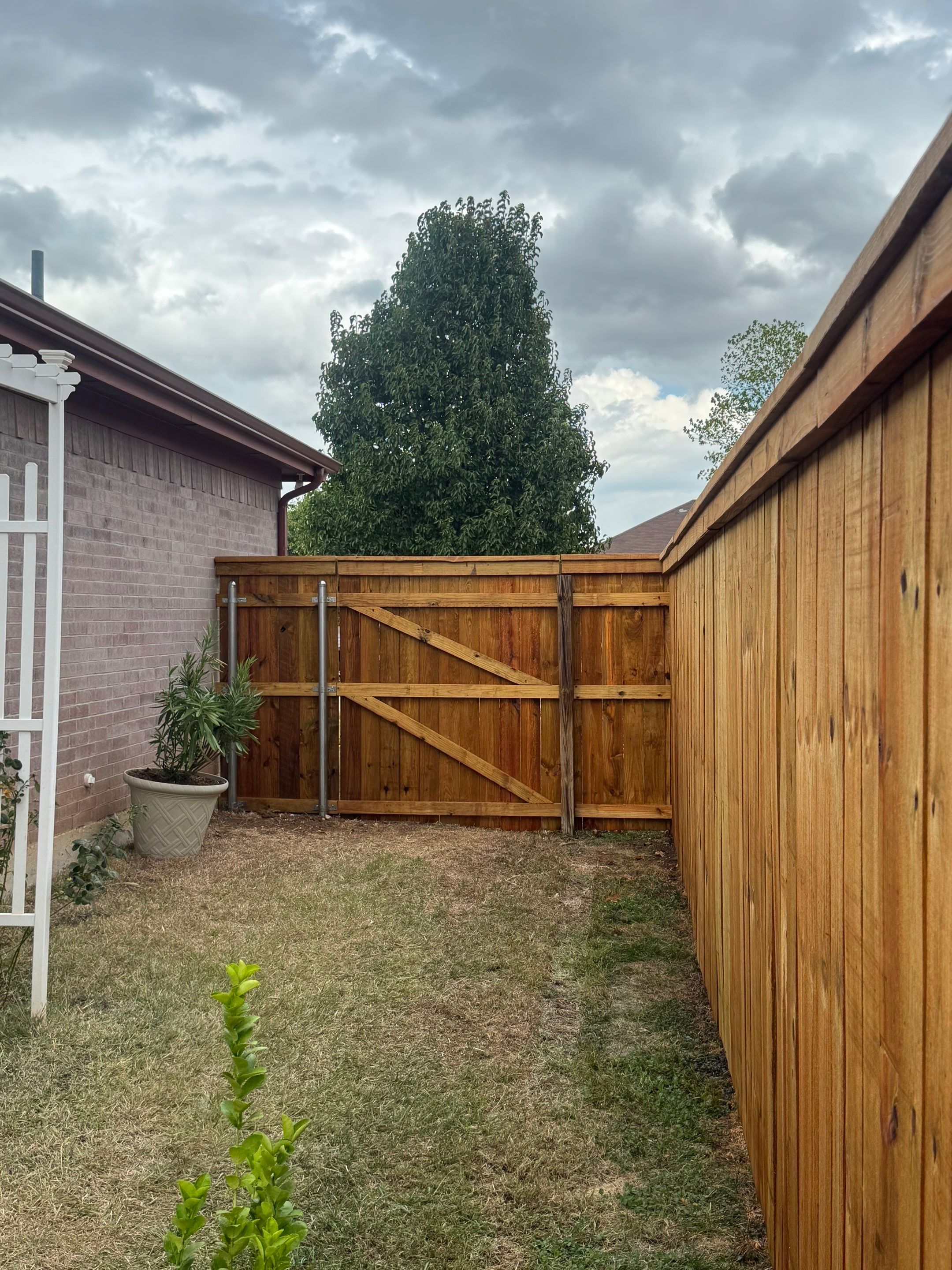 Post Installation & Fence Replacement in Crowley, TX photo 3