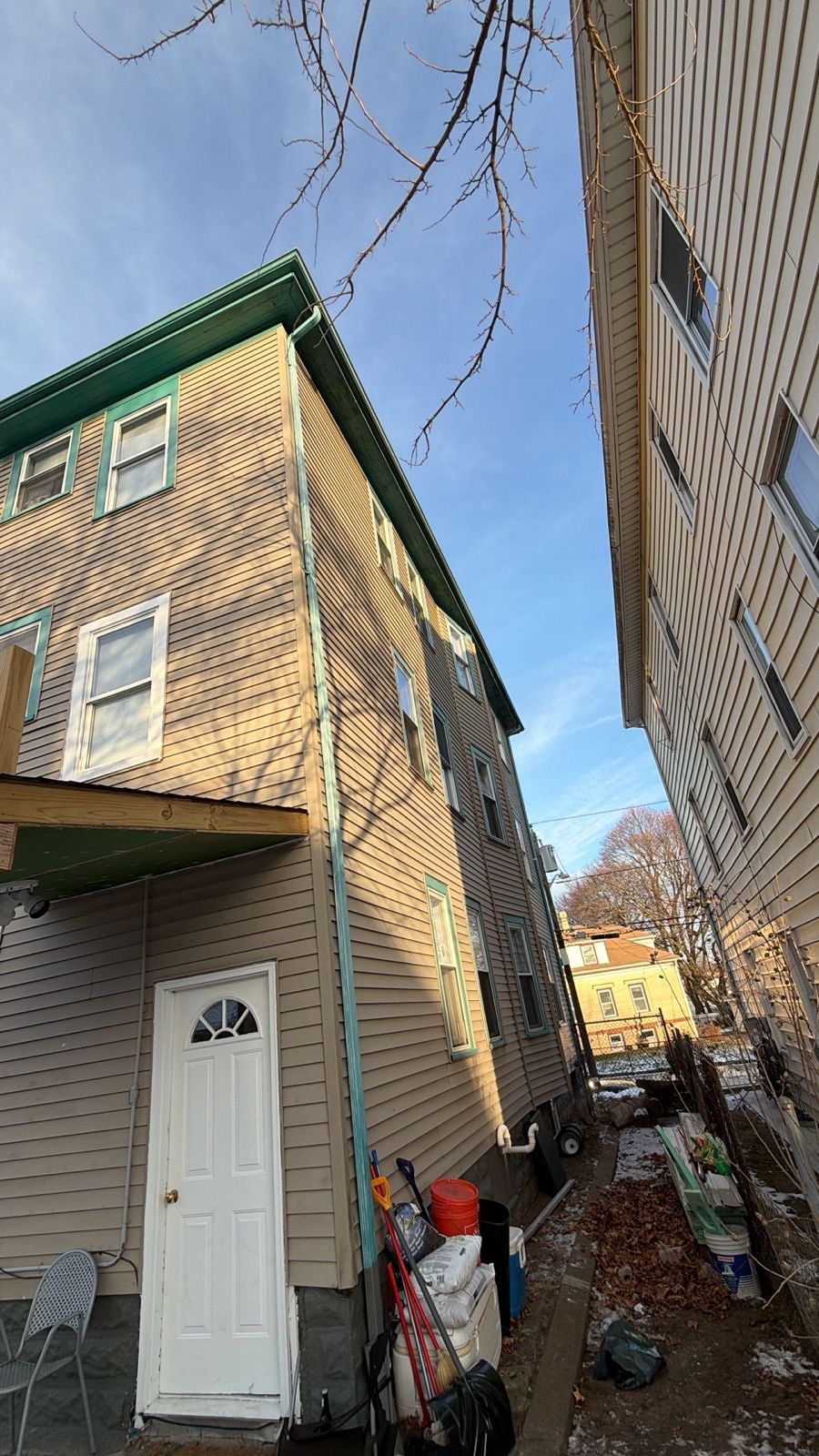 : Challenging Full Roof Replacement on Tall Home in Providence, RI – Owens Corning Duration by JOHNNYS PRO