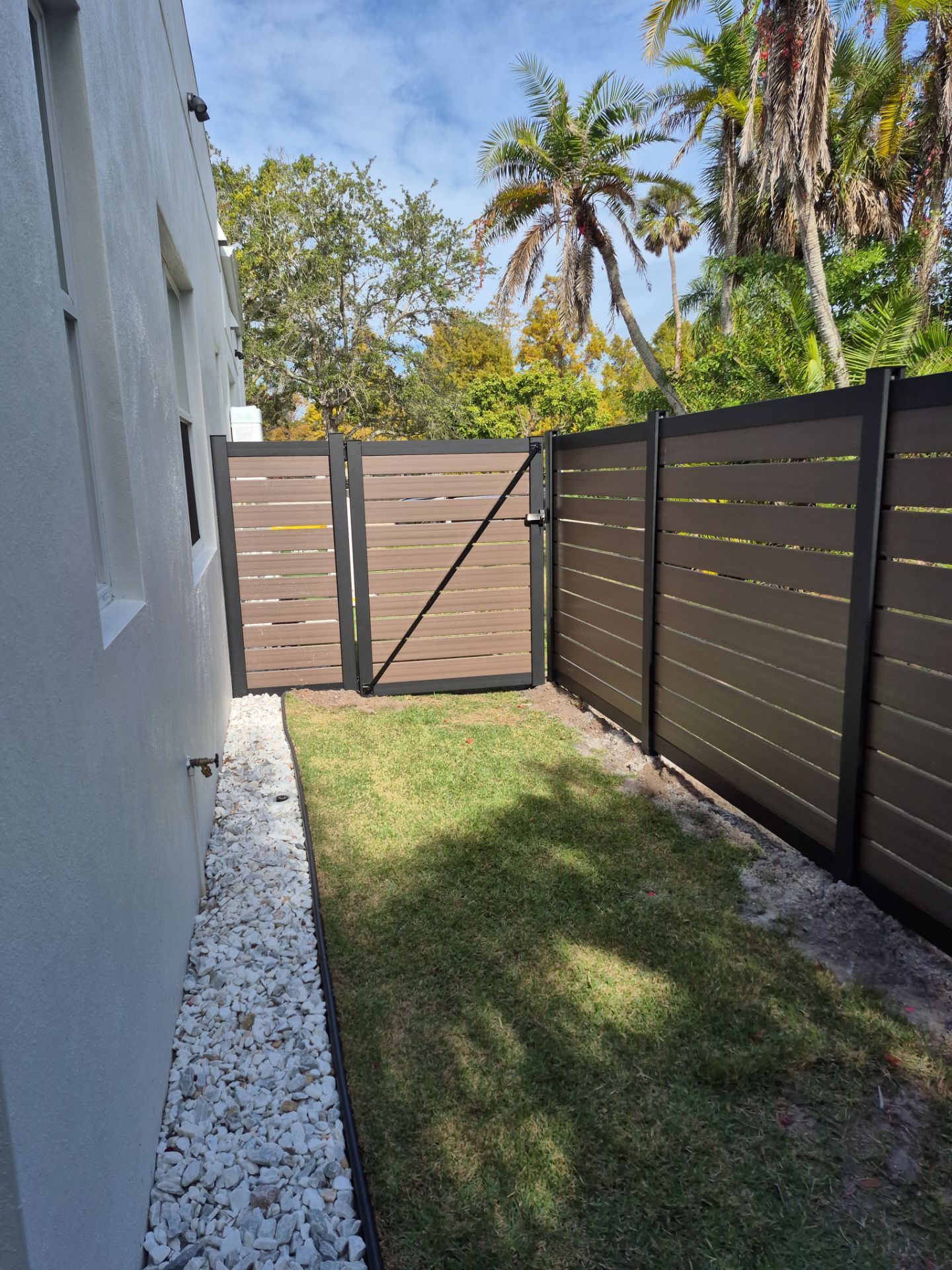 Mixed Material  by H&Y Fence