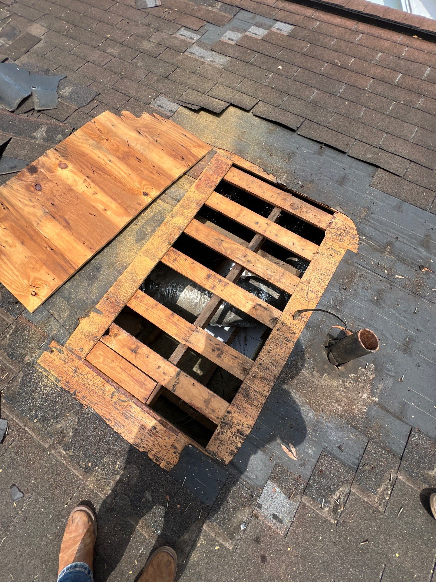 Residential Roofing Repair using Owen's Corning Duration (Lifetime) Shingles by Roof Repair Company