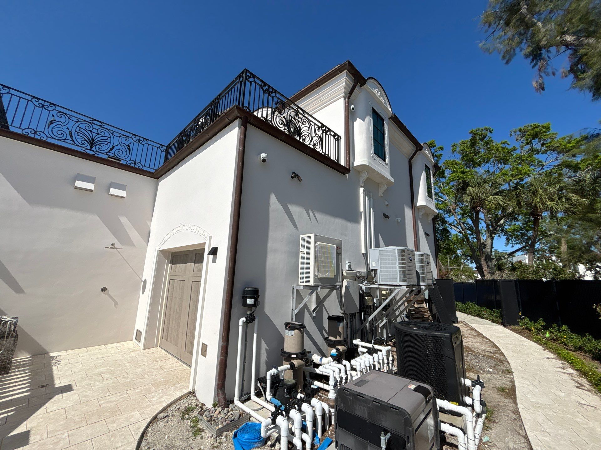 Gutter Installation using Half Round Seamless Gutters in Tampa FL by Gutter Professors