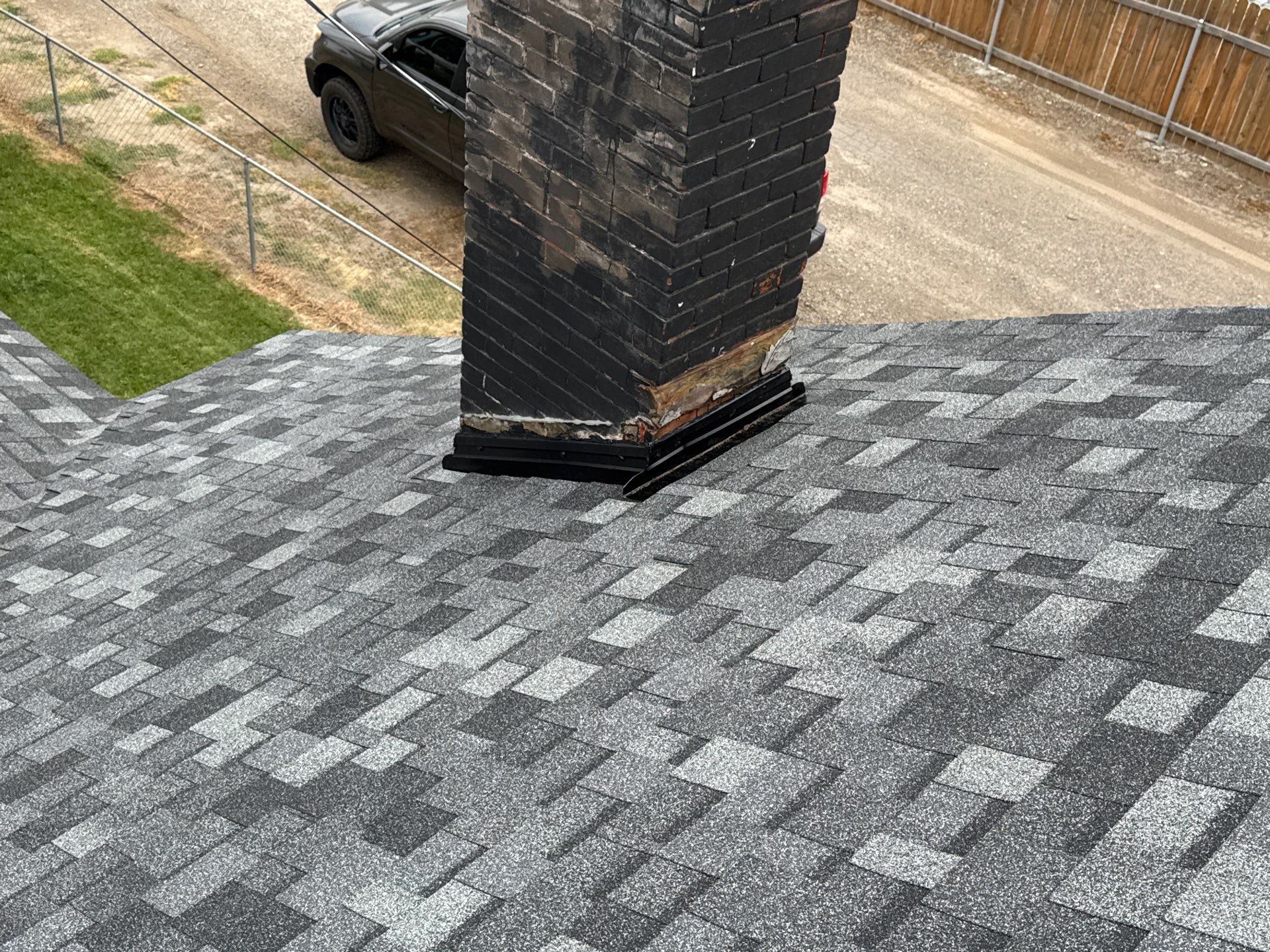 Residential Roof Replacement Featuring Multi-Tonal Architectural Shingles in Payette by Olive Roofing