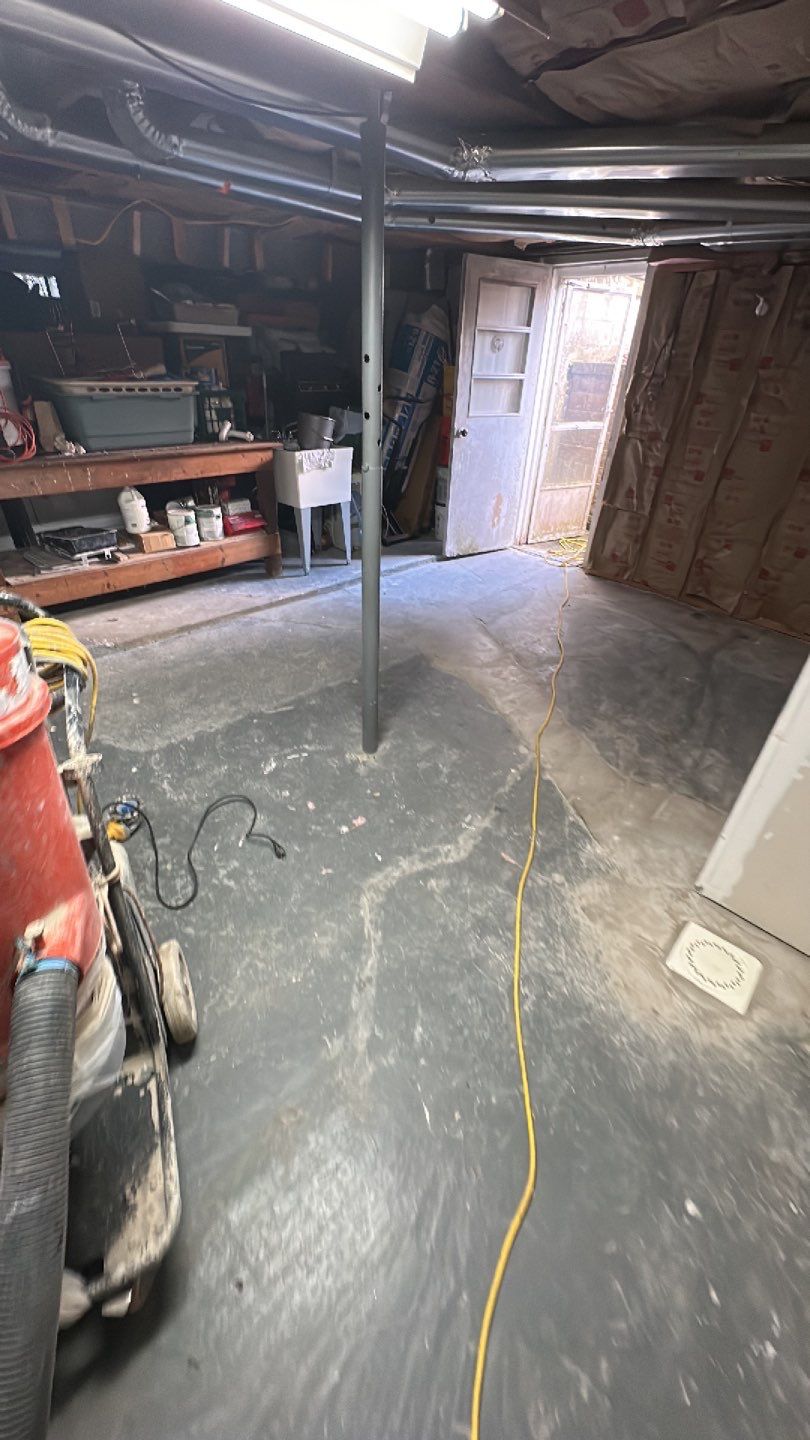 Basement, Bar & Laundry area  by Floors in a Day, Inc