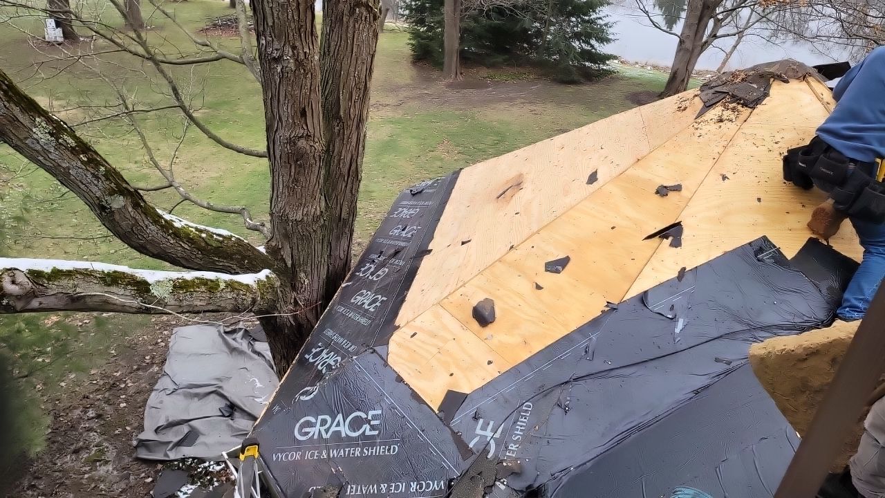 ATLAS PINNACLE HP COLOR: SCOTCHGARD HEATHERBLEND DRIP EDGE: MUSKET BROWN by Eagle Eye Roofing