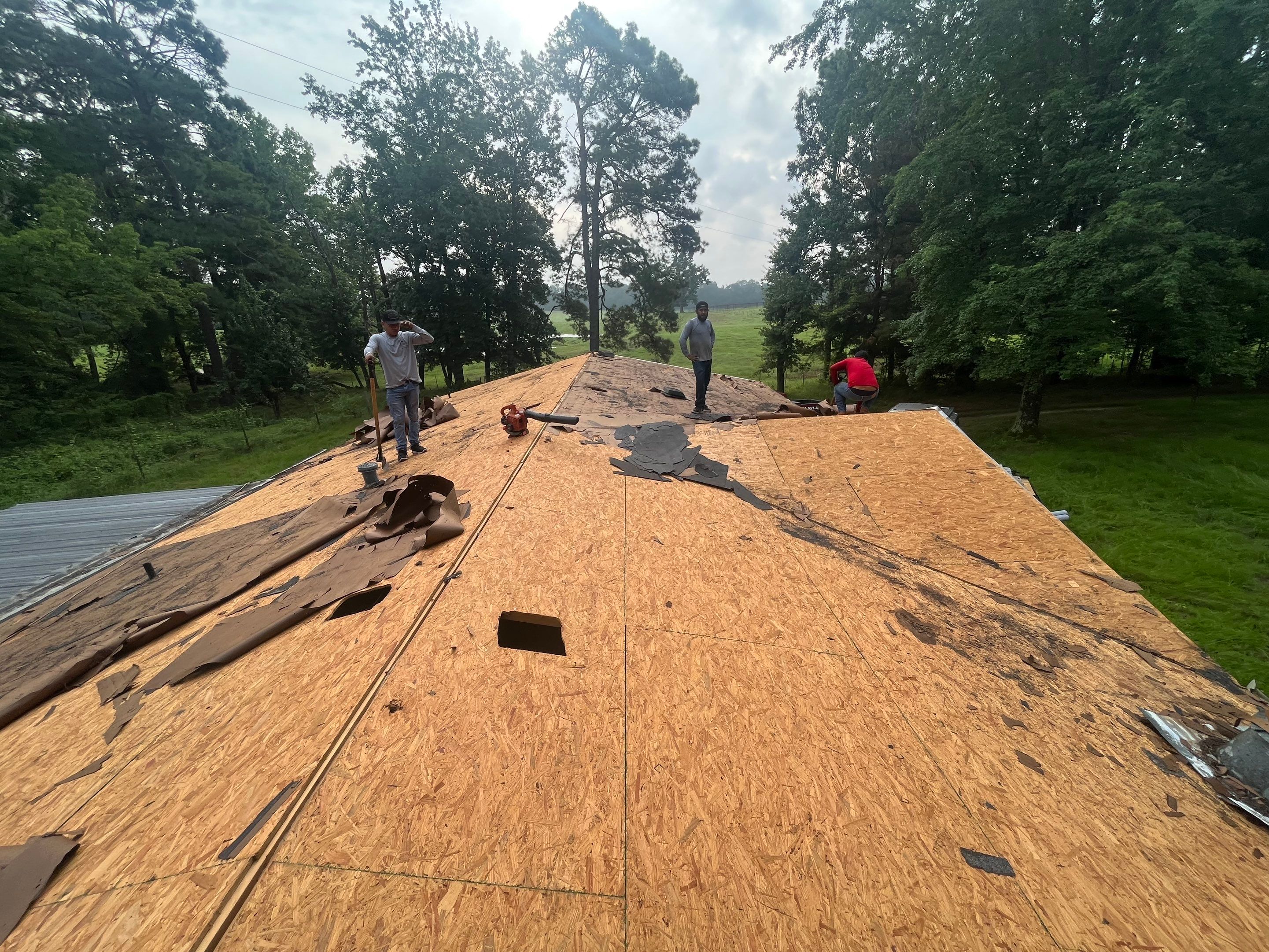 Residential Reroof: 25 Year 3-Tab Shingle by Hostetler Roofing