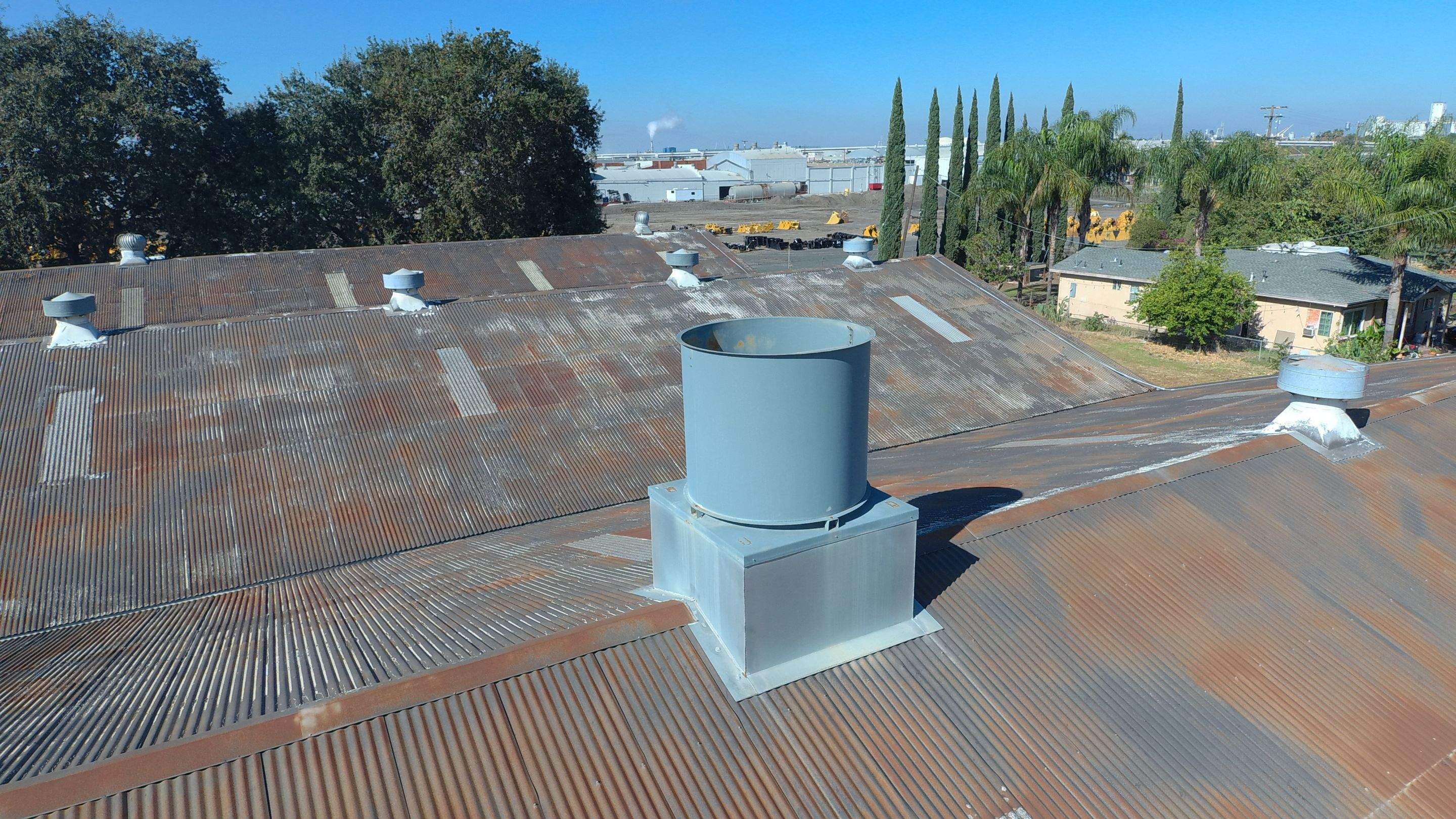 MR Roofing system using Conklin BenchPly system with PUMA top coat by Straight Edge Roofing Inc