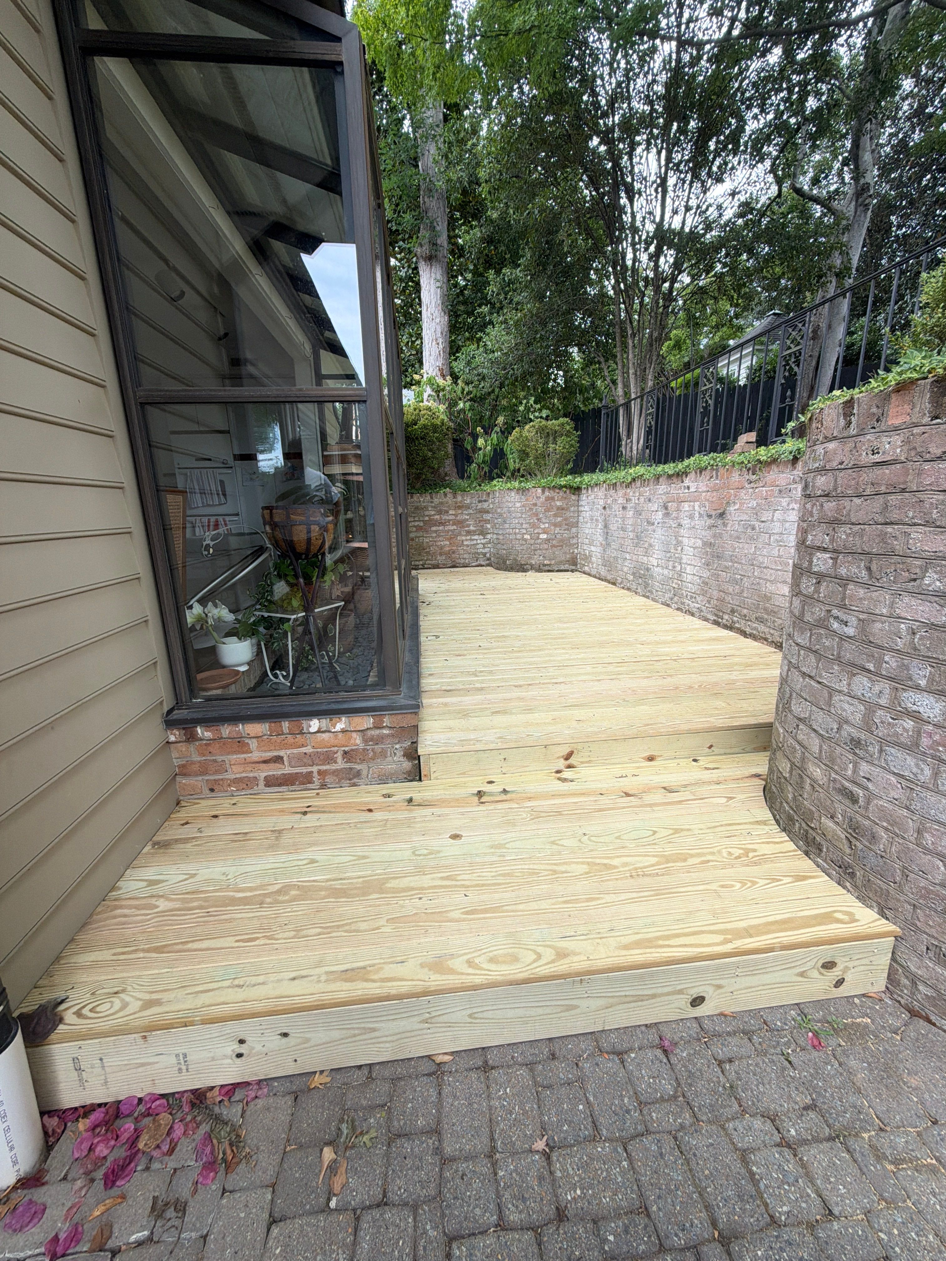 Custom Curved Deck Build – Residential by Billy Weatherspoon Contractor