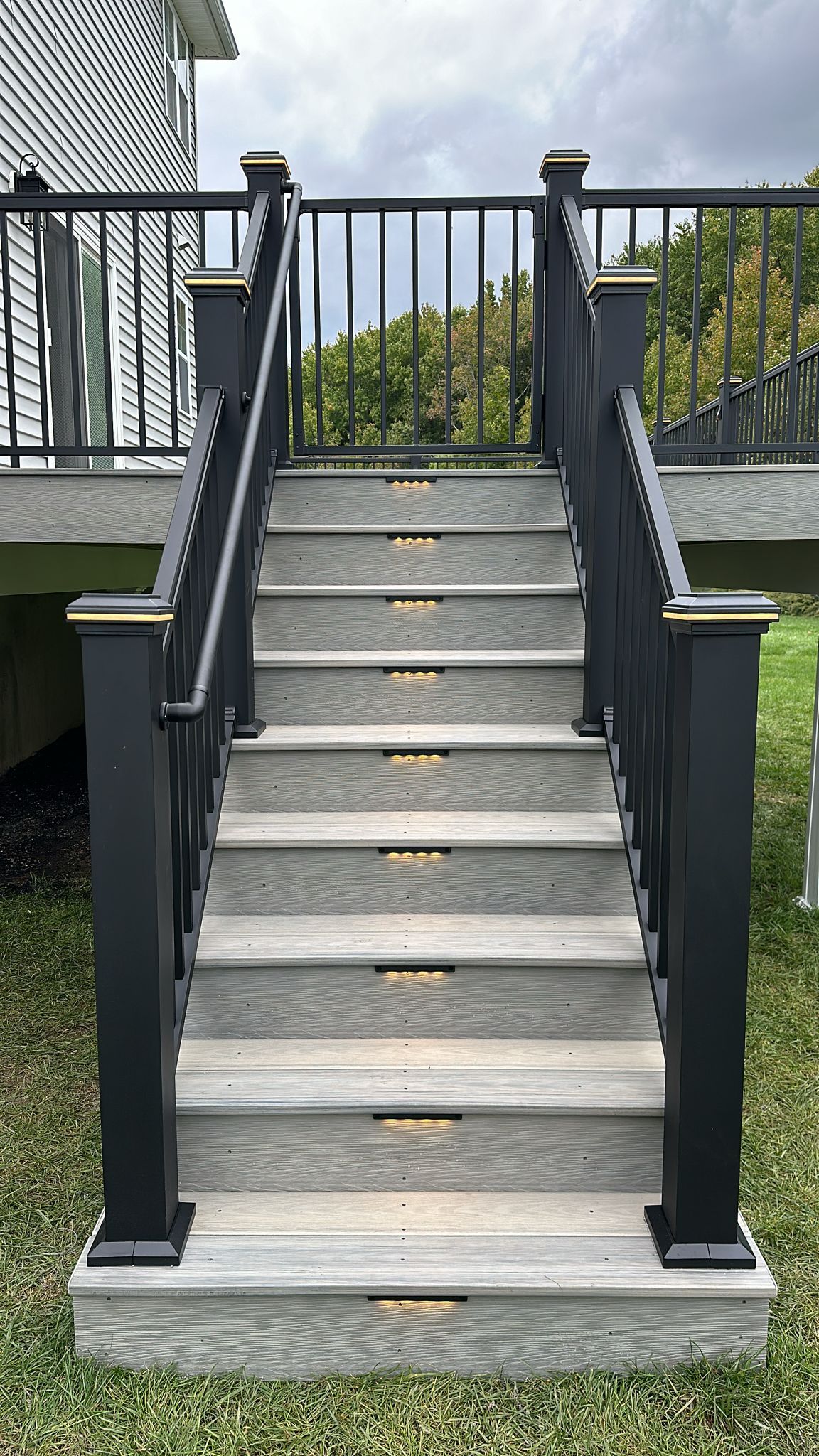 New Deck using Deckorators Venture - Color Saltwater by deck guardian