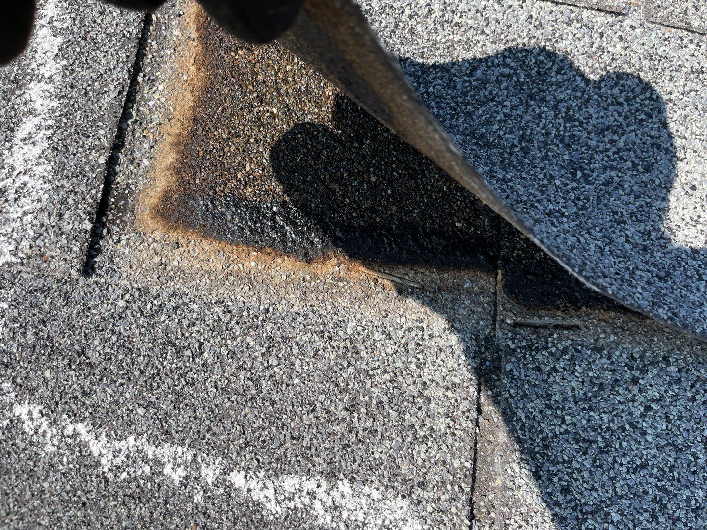 Nampa bungalow gets residential roofing using Owens Corning Oakridge in Teak by ID Roofing LLC