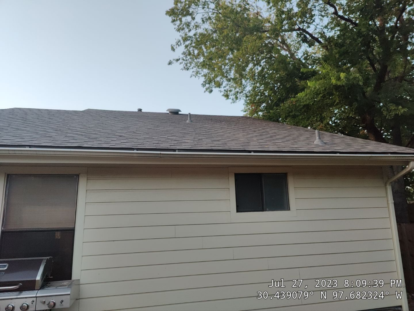 Residential Roofing Installation using IKO Cambridge Weatherwood by DeZign Roofing & Exteriors