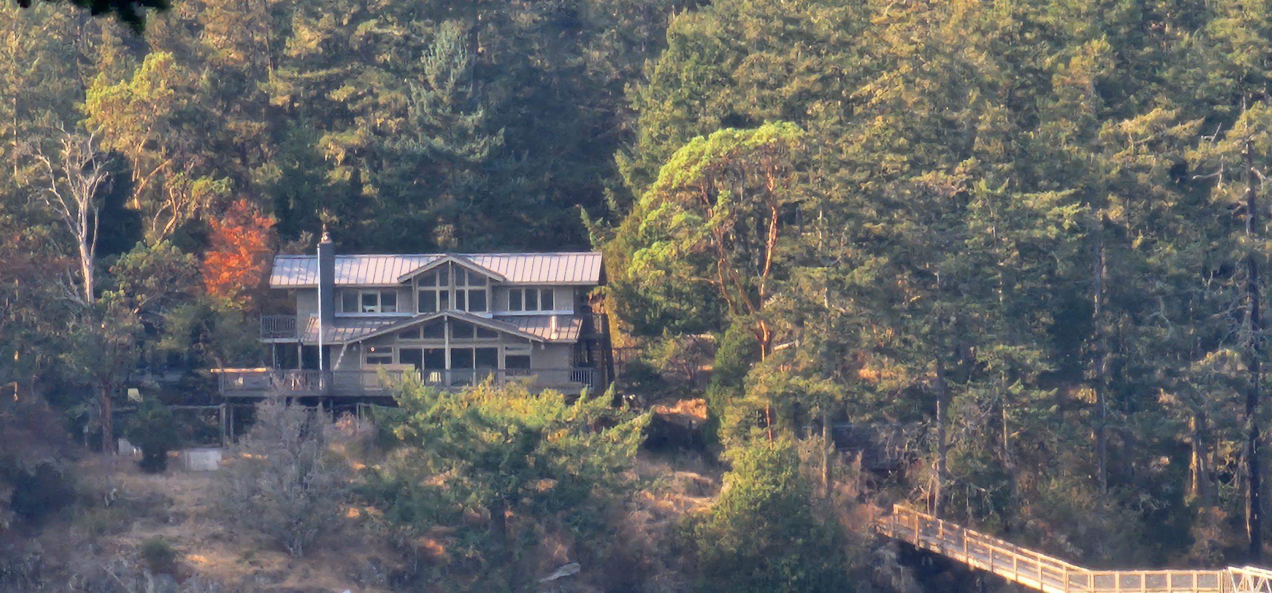 891 Friday Harbor by RoofWorks Northwest