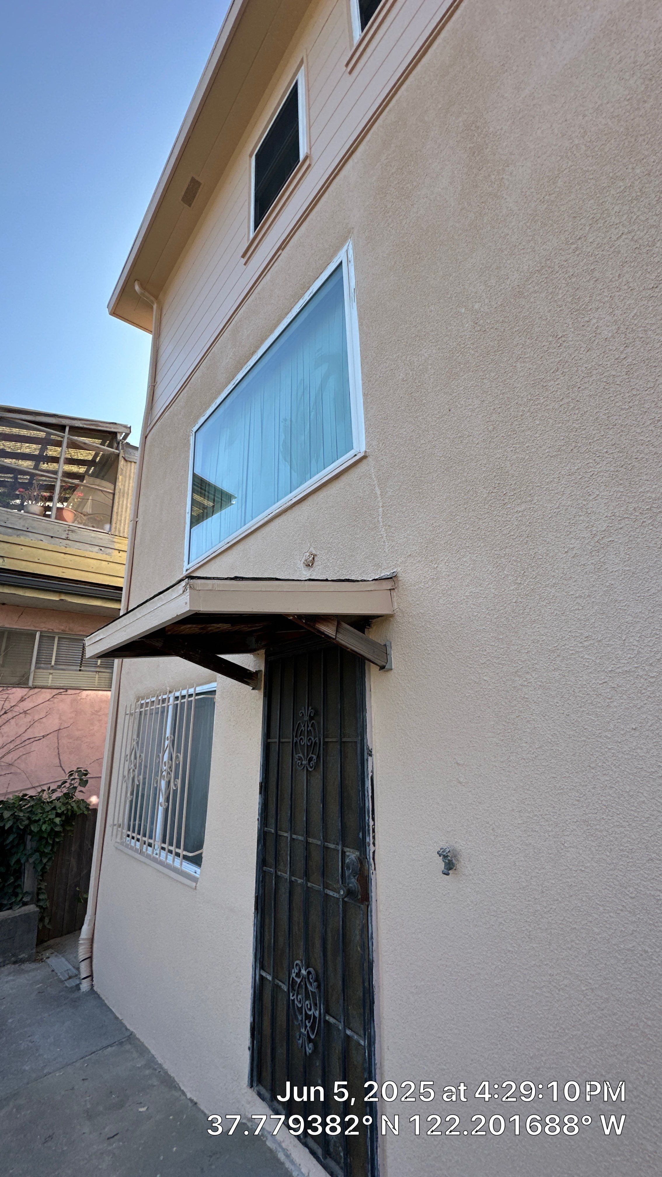 Exterior Painting using Sherwin-Williams  by Herrera’s Bay Area Painting inc.