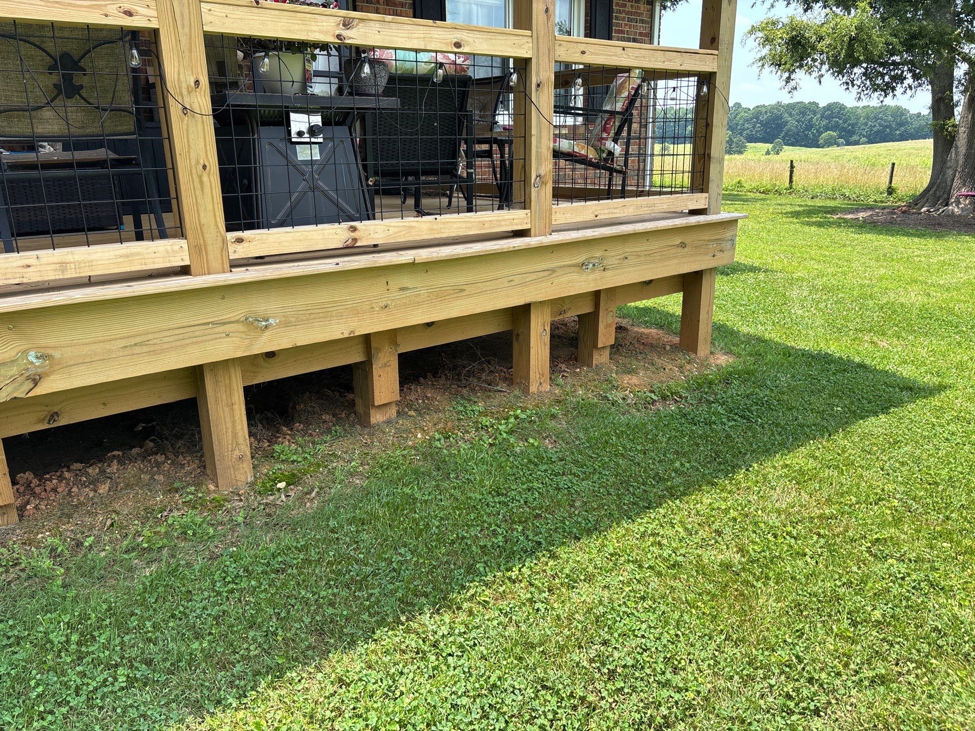 Wood Deck using Wood Sealant by DuraSeal