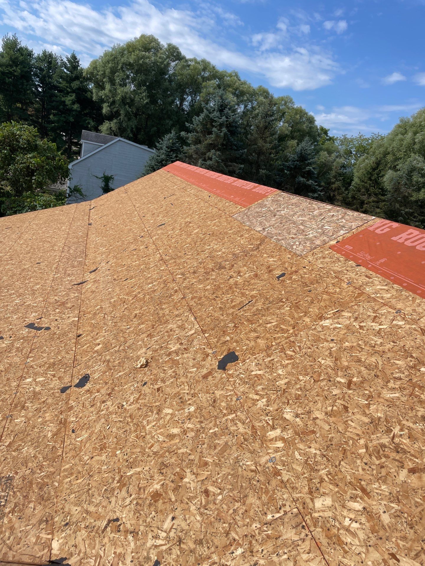 Residential Roofing Installation using GAF Timberline HDZ Charcoal by Rainstoppers Roofing