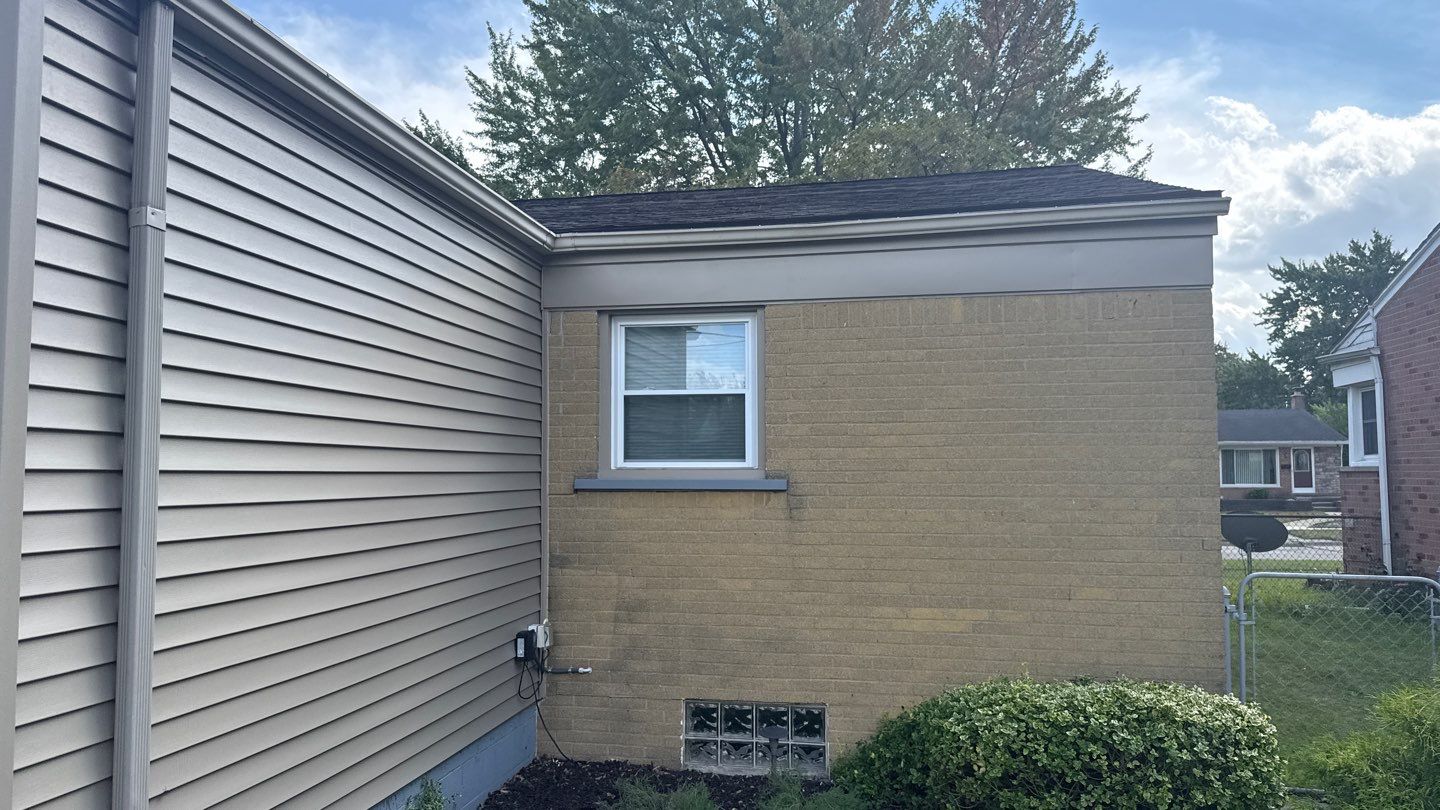 Siding Replacement using Alside Odyssey D4" Tuscan Clay by 180 Contractors