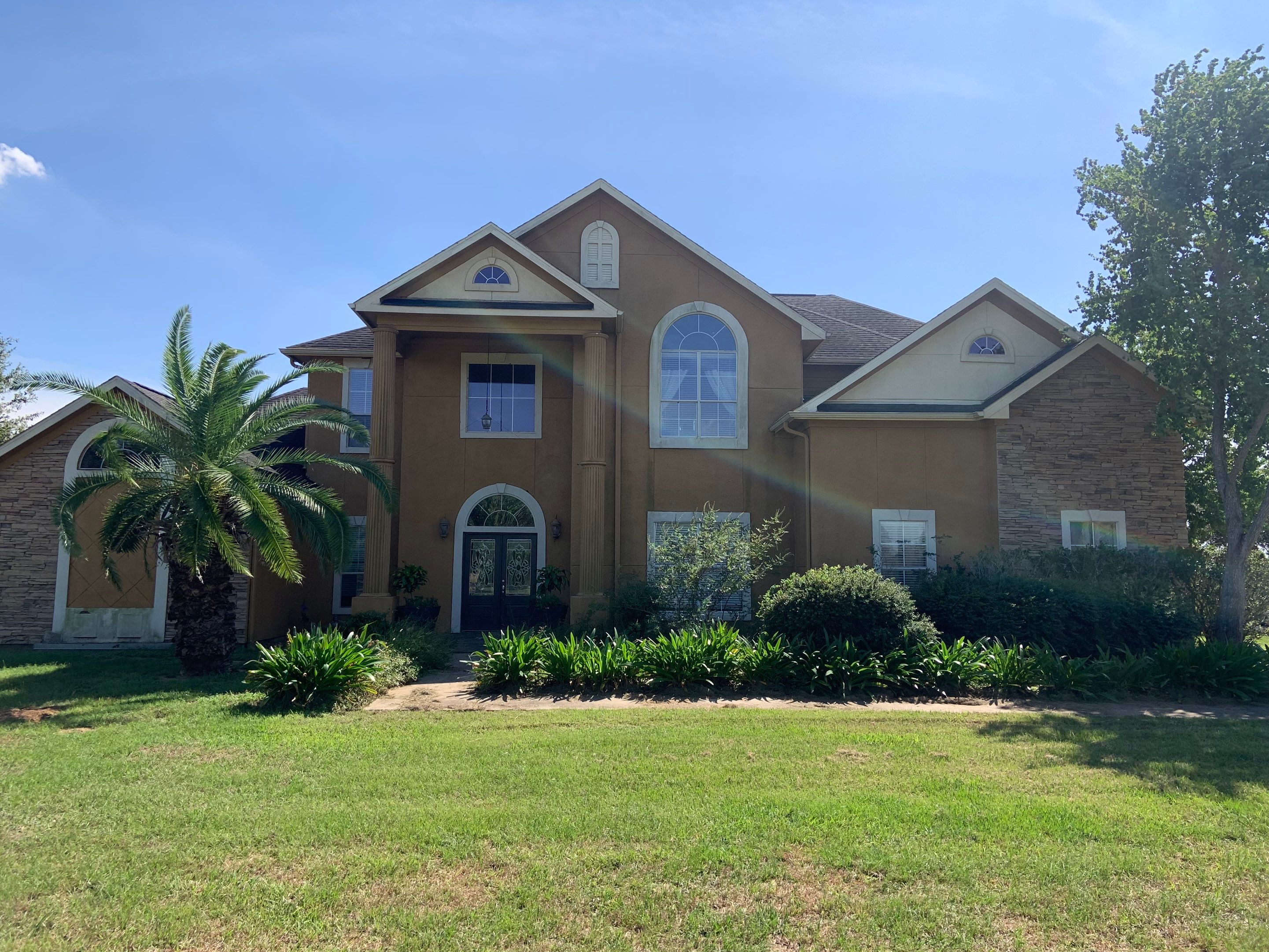 Residential Roofing Installation using Owen's Corning Duration (Lifetime) Shingles by Roof Repair Company