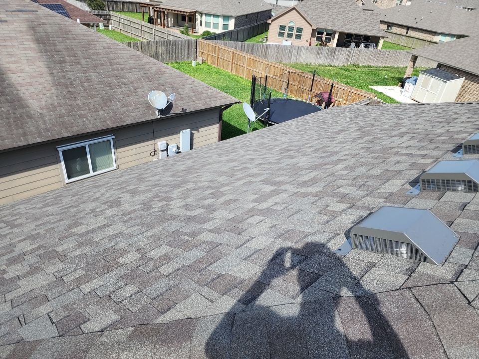 Residential Roofing Installation using Certainteed Landmark Weatherwood by Galvan Roofing and Construction