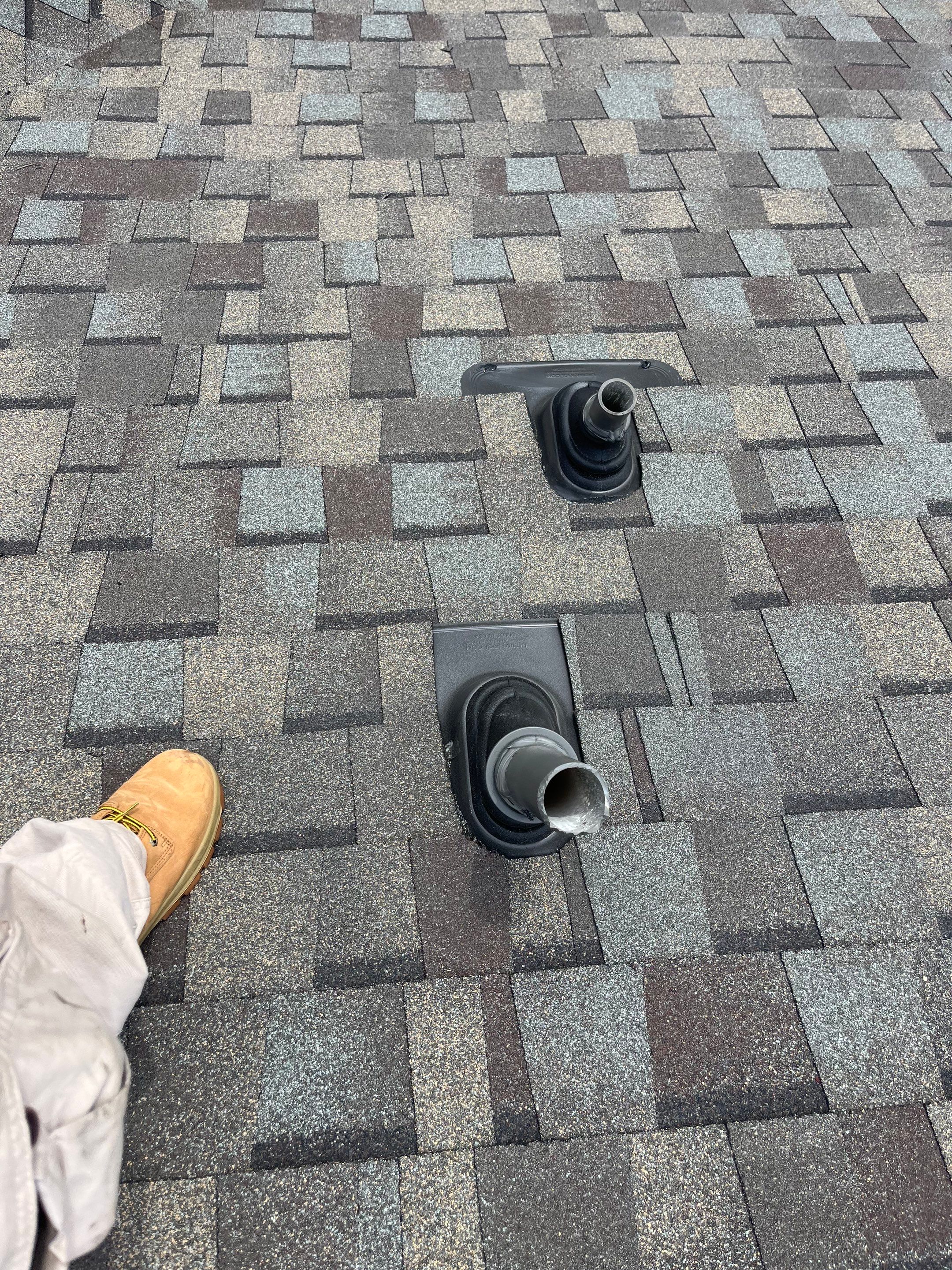 Burke: CertainTeed Landmark Pro Designer Shingles in Max Def Weathered Wood by RM Banning, Inc.