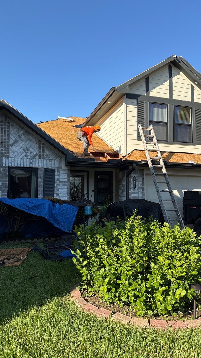 Residential Asphalt Shingle Roof Replacement in Houston, Texas by Onit Roofing LLC
