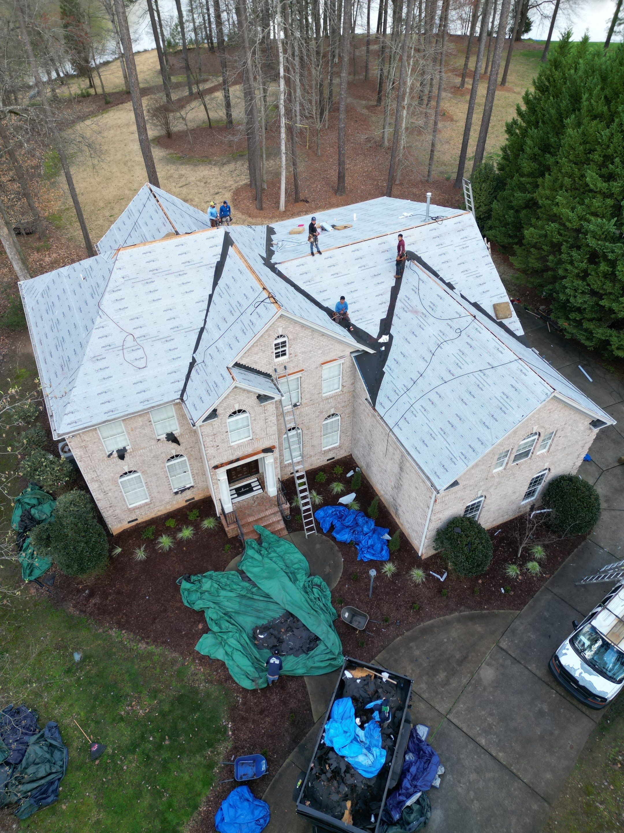 GAF Timberline HDZ Charcoal  by Pro Performance Roofing