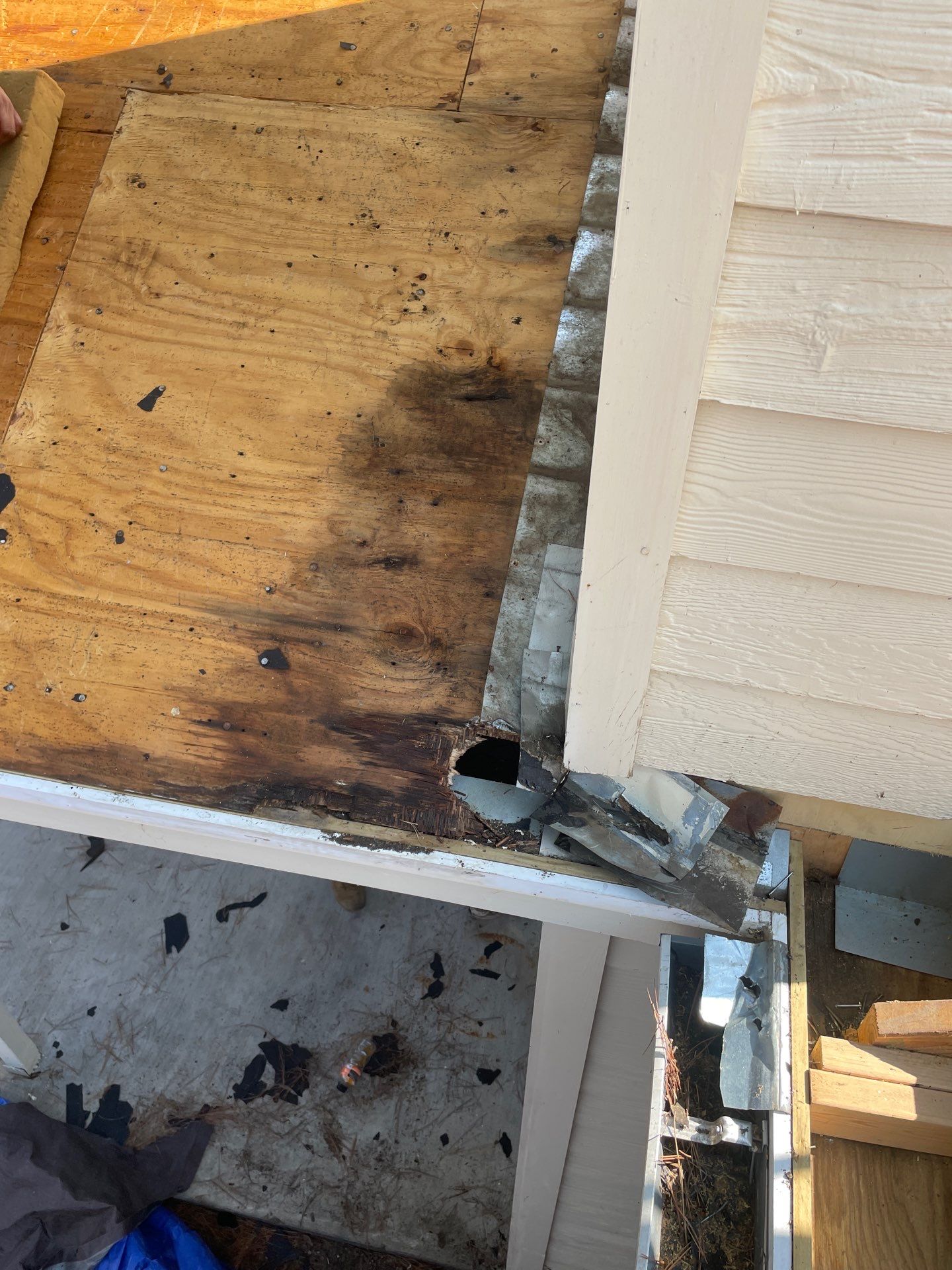 Roof Installation Houston by Roof Repair Company