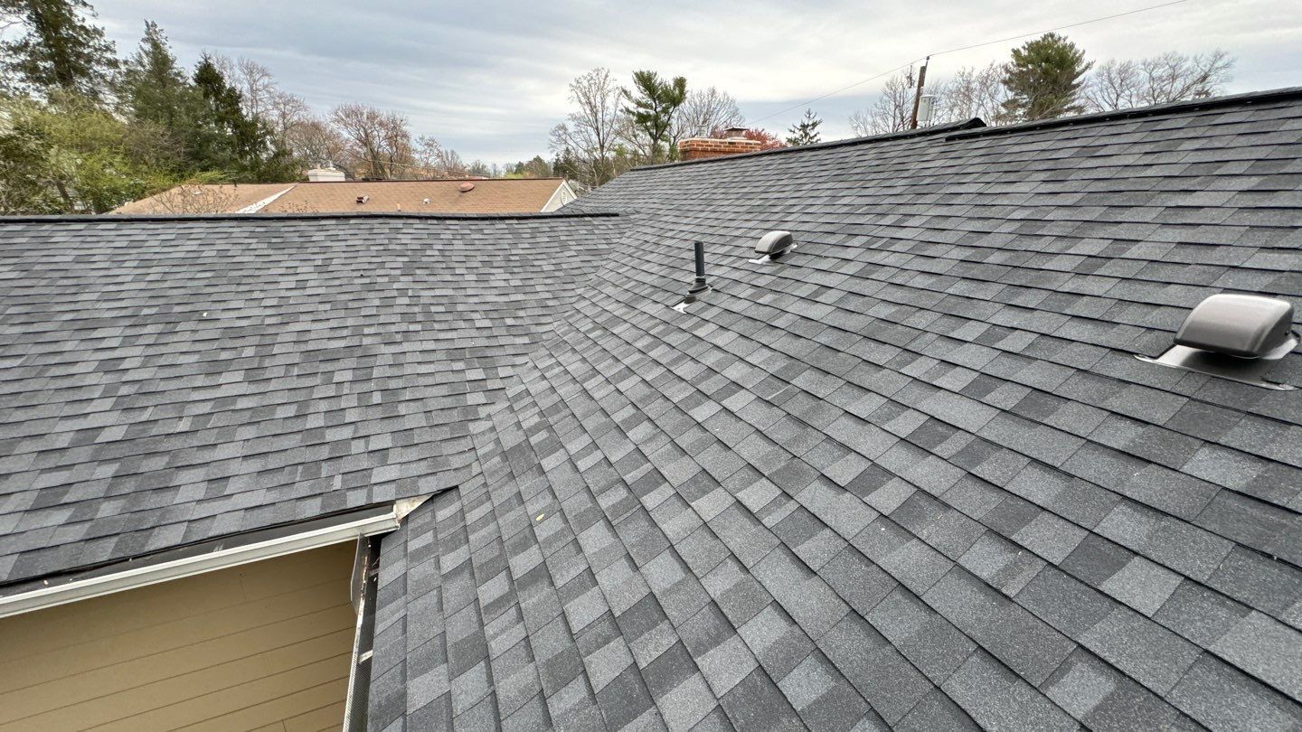 Arlington CertainTeed Landmark Pro Roof in Max Def Moire Black by RM Banning, Inc.
