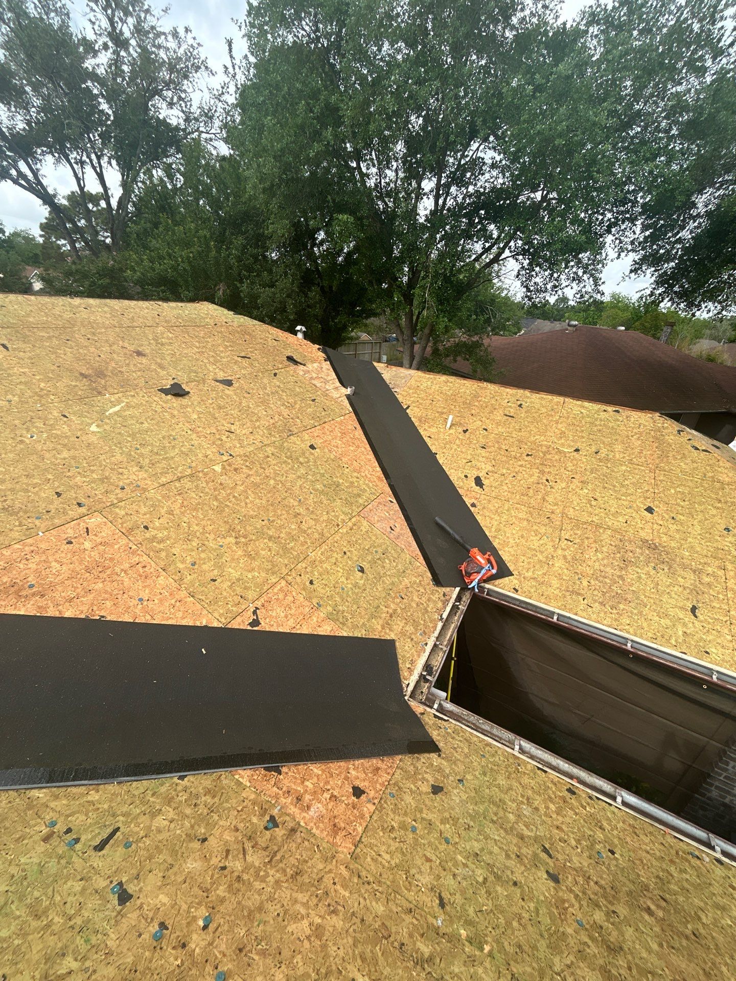 Residential Roof Replacement in Houston, TX by One Legacy United