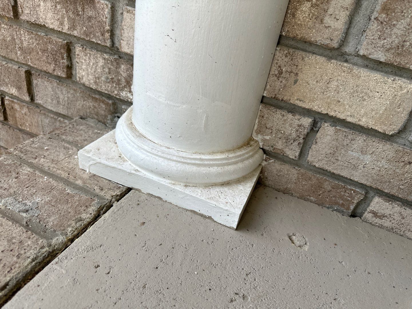 Concrete using AcryFin by DuraSeal