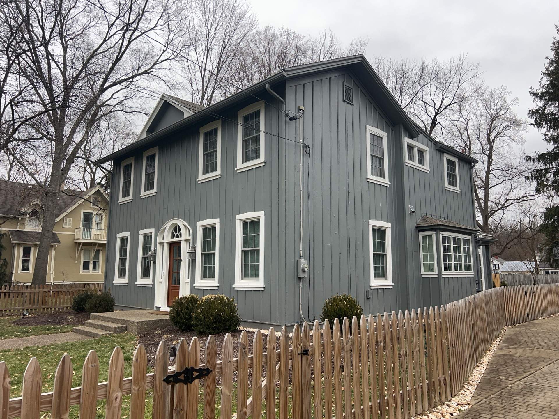 Centenarian Edgeworth Home updated with James Hardie by Ideal Siding Pittsburgh