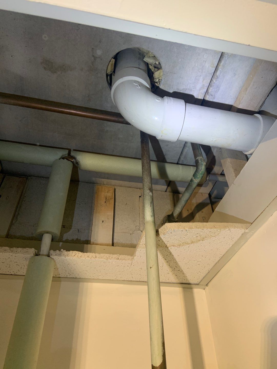 Toilet Leak Repair by A1 NERDY HOMES LLC