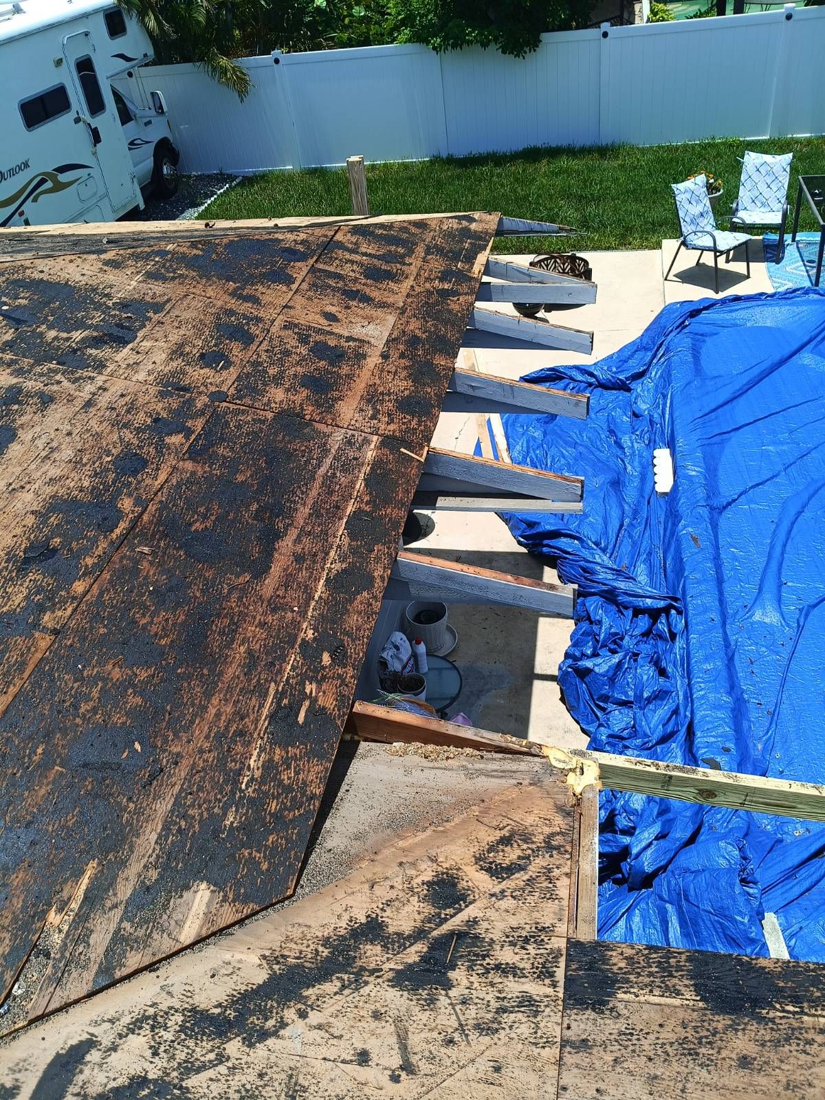 Project in St. Petersburg 33702 by Mitchell Roofing Company LLC 