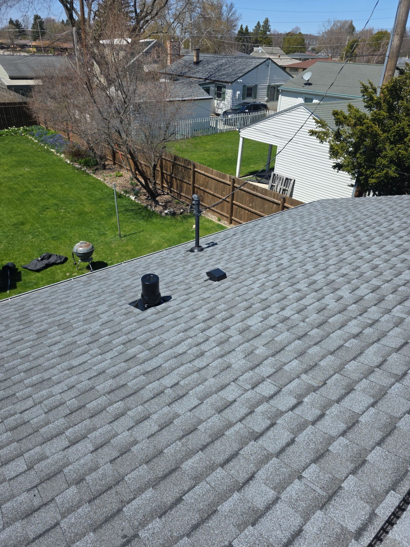 UHDZ BEAUTIFUL ROOF  by Gellings Roofing & Siding