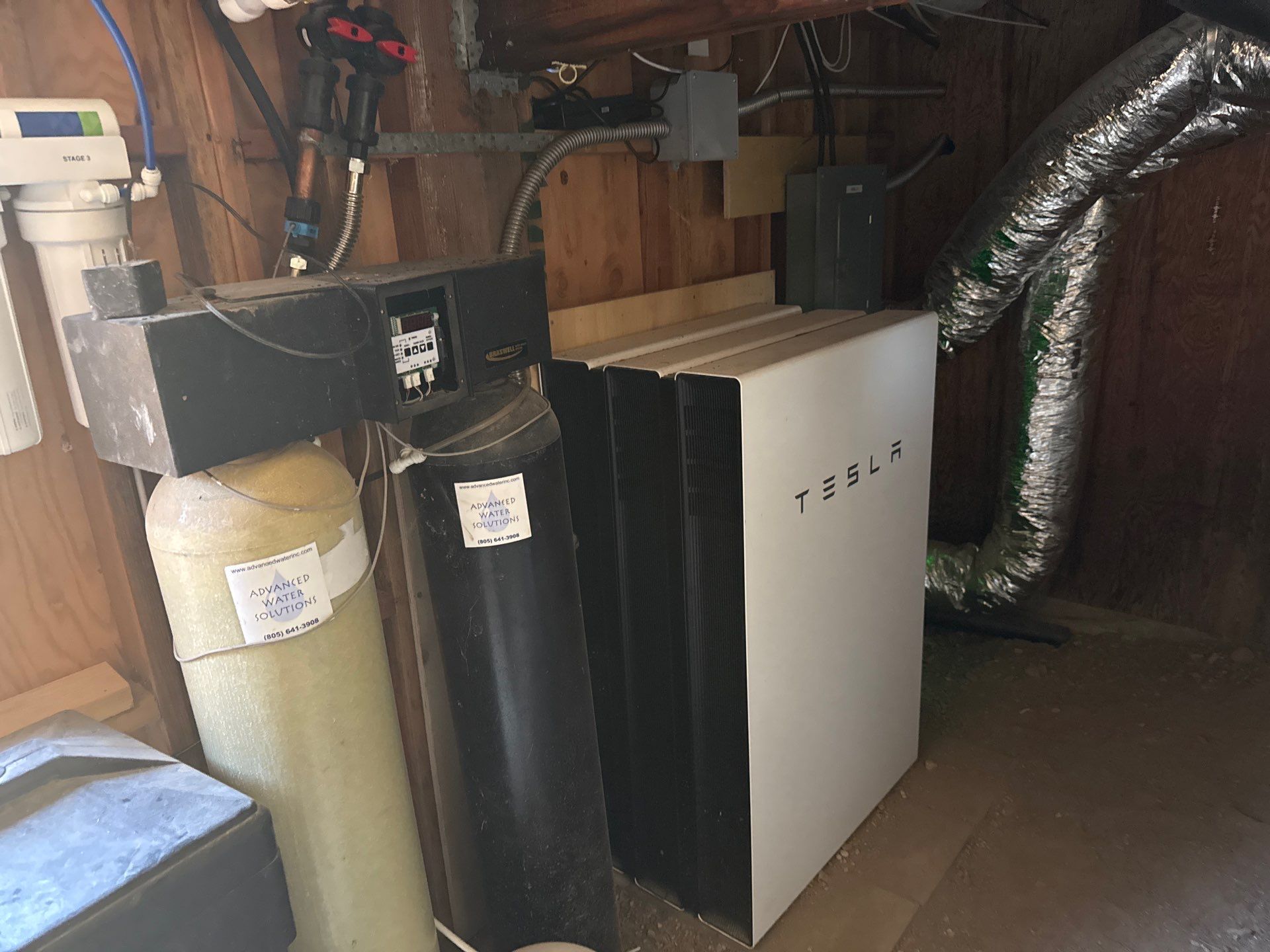 Tesla Batteries Installation by Sunrise 805