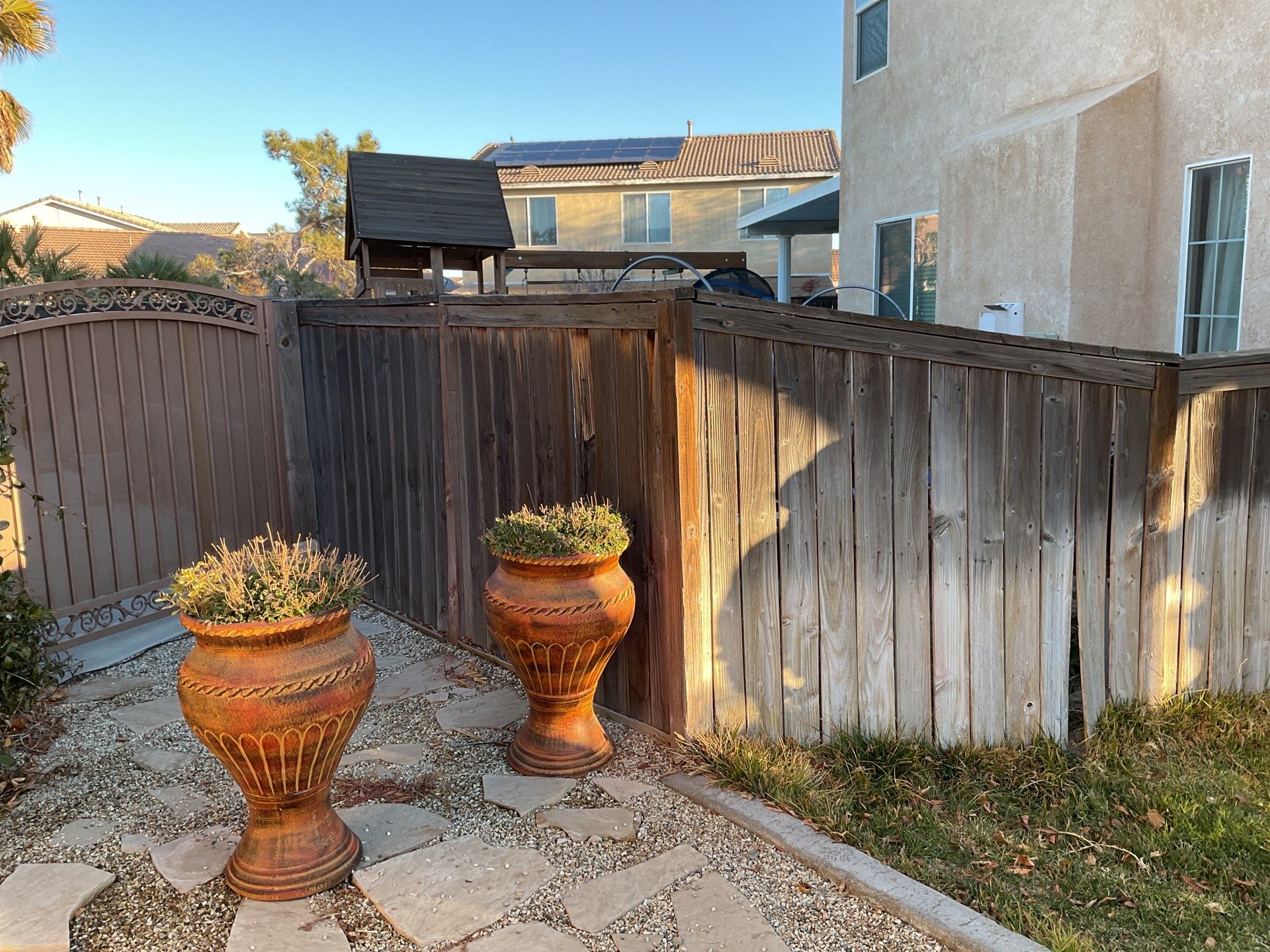 Fence installation using vinyl by Fence Guys Inc. 