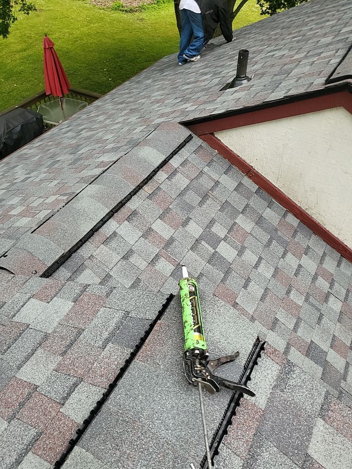 ATLAS PINNACLE HP W/SCOTCHGARD COLOR: SUMMER STORM  by Eagle Eye Roofing