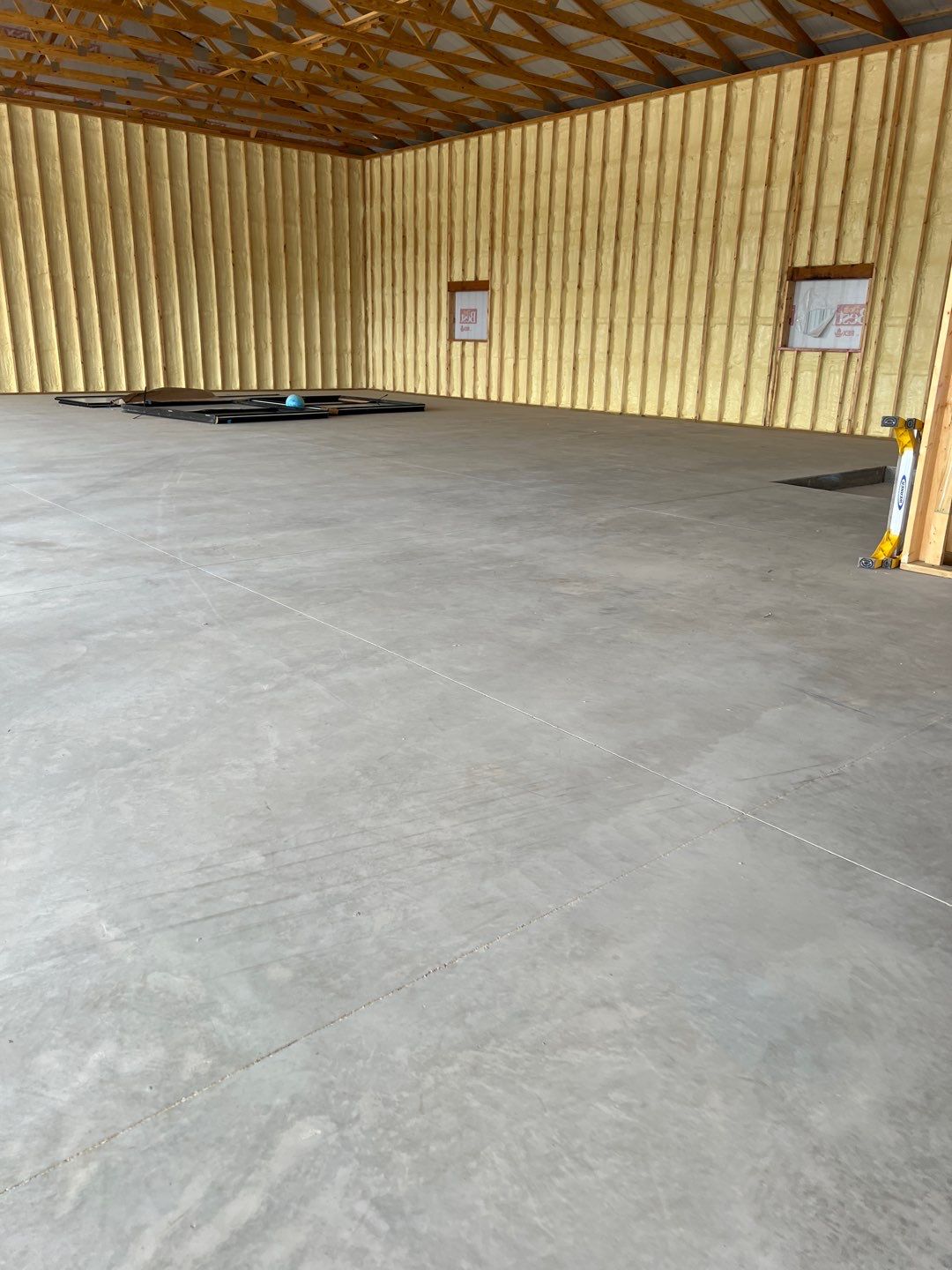 Flooring  by Cutting edge painting 