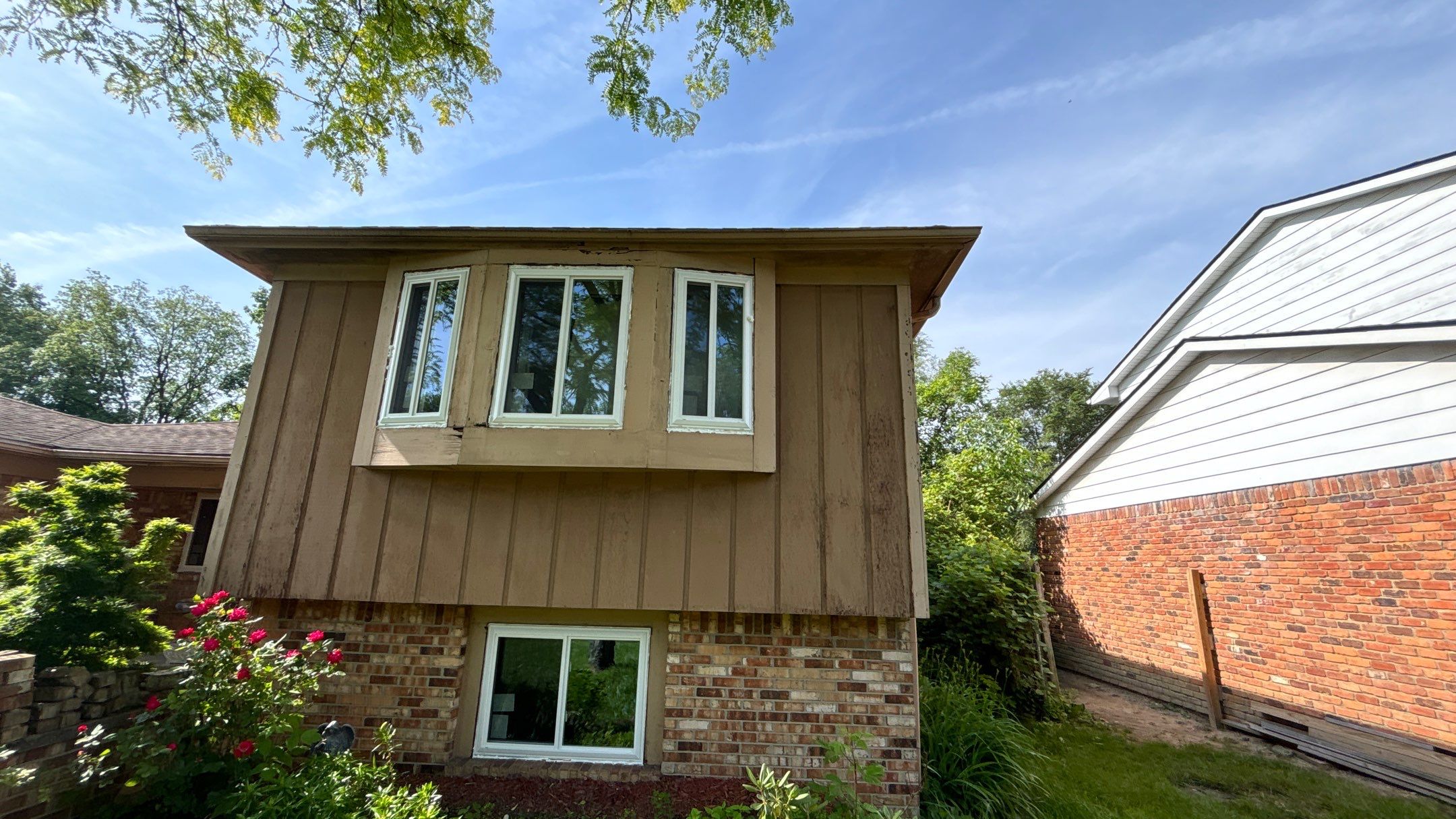 Siding Replacement using Alside 7" B&B by 180 Contractors