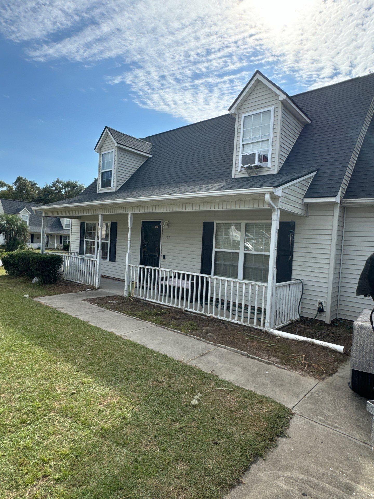 GAF HDZ - Charcoal by Linta Roofing Inc