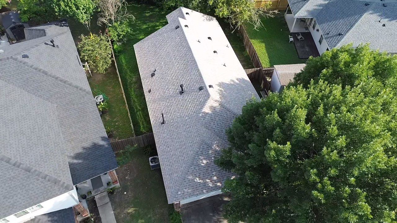 Amber - Owens Corning TruDefinition Duration by RoofsOnly.com