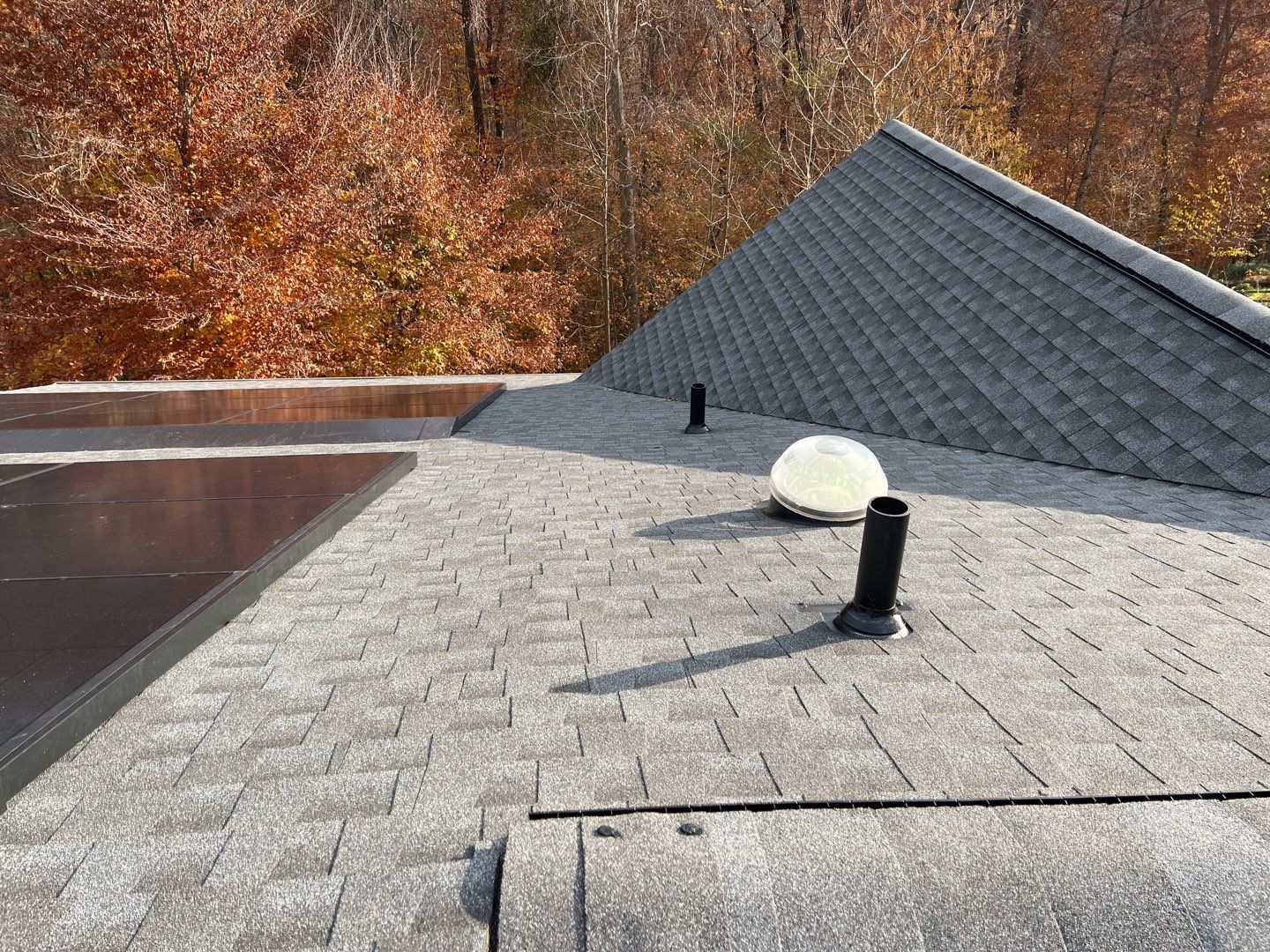 Solar Roof using GAF Decotech integrated panels by American Home Contractors