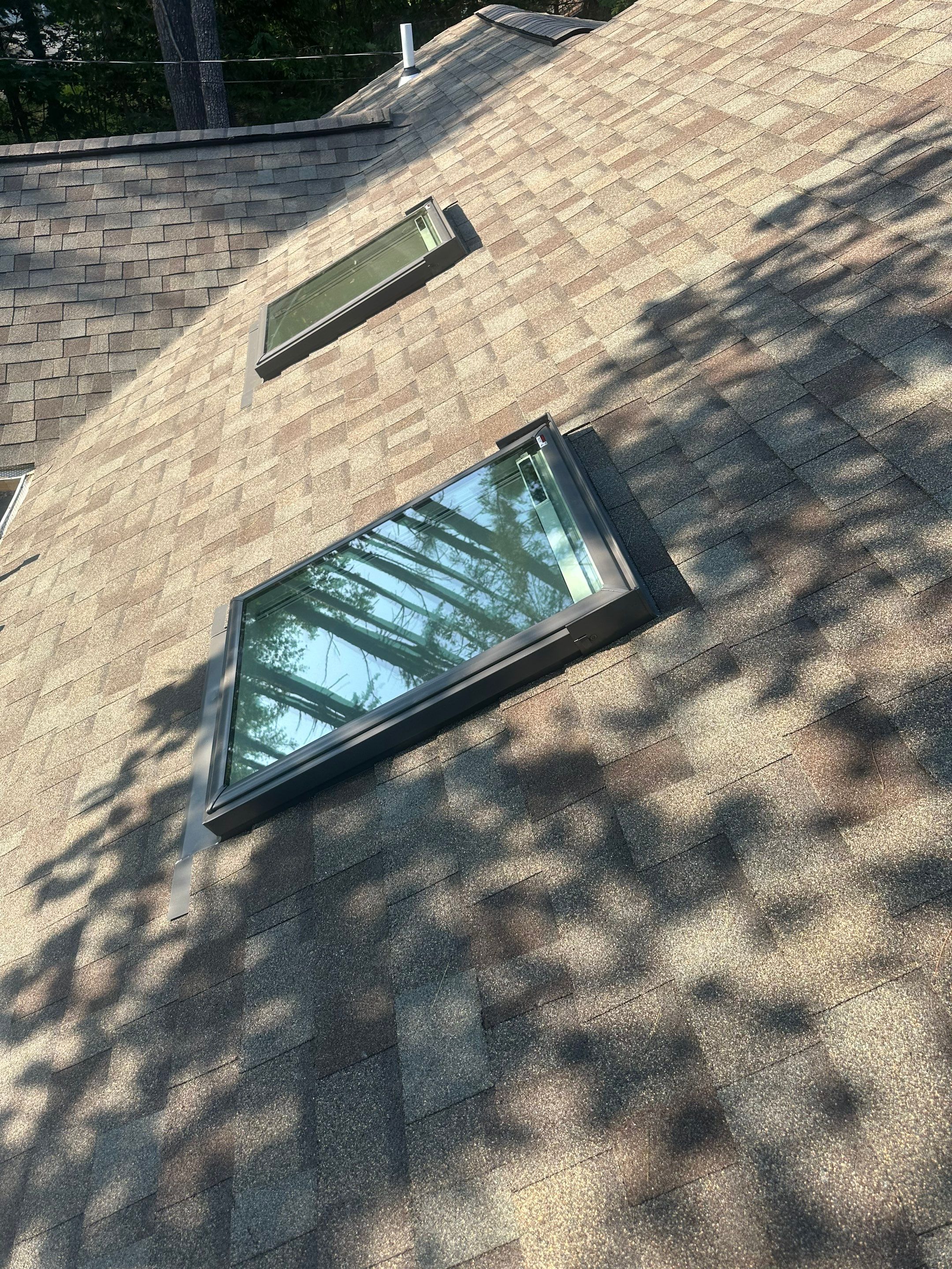 OC Roof Install On The Lake In Deerfield, New Hampshire by Tall pine roofing