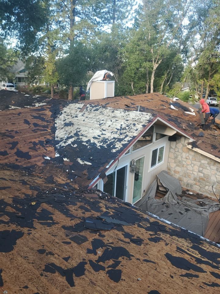 New Roof and gutters by Byers Enterprises 