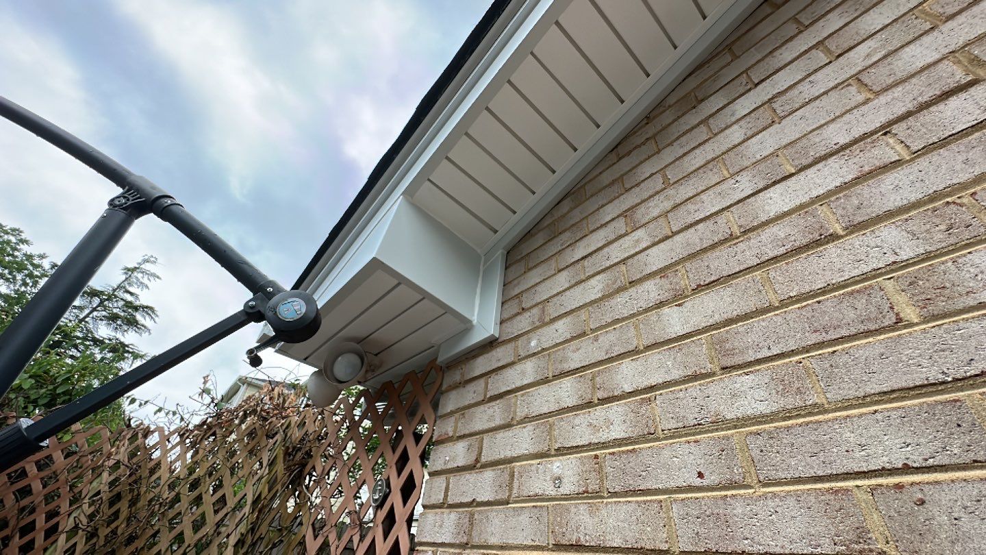 Manassas: CertainTeed Landmark Pro Designer Shingles in Max Def Moire Black by RM Banning, Inc.