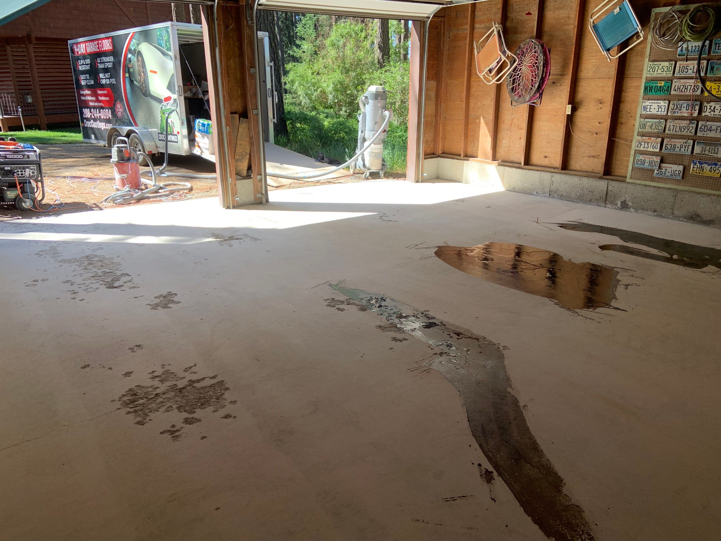 Countertop Transformation using Galaxy Colorway by Croc Coatings, LLC