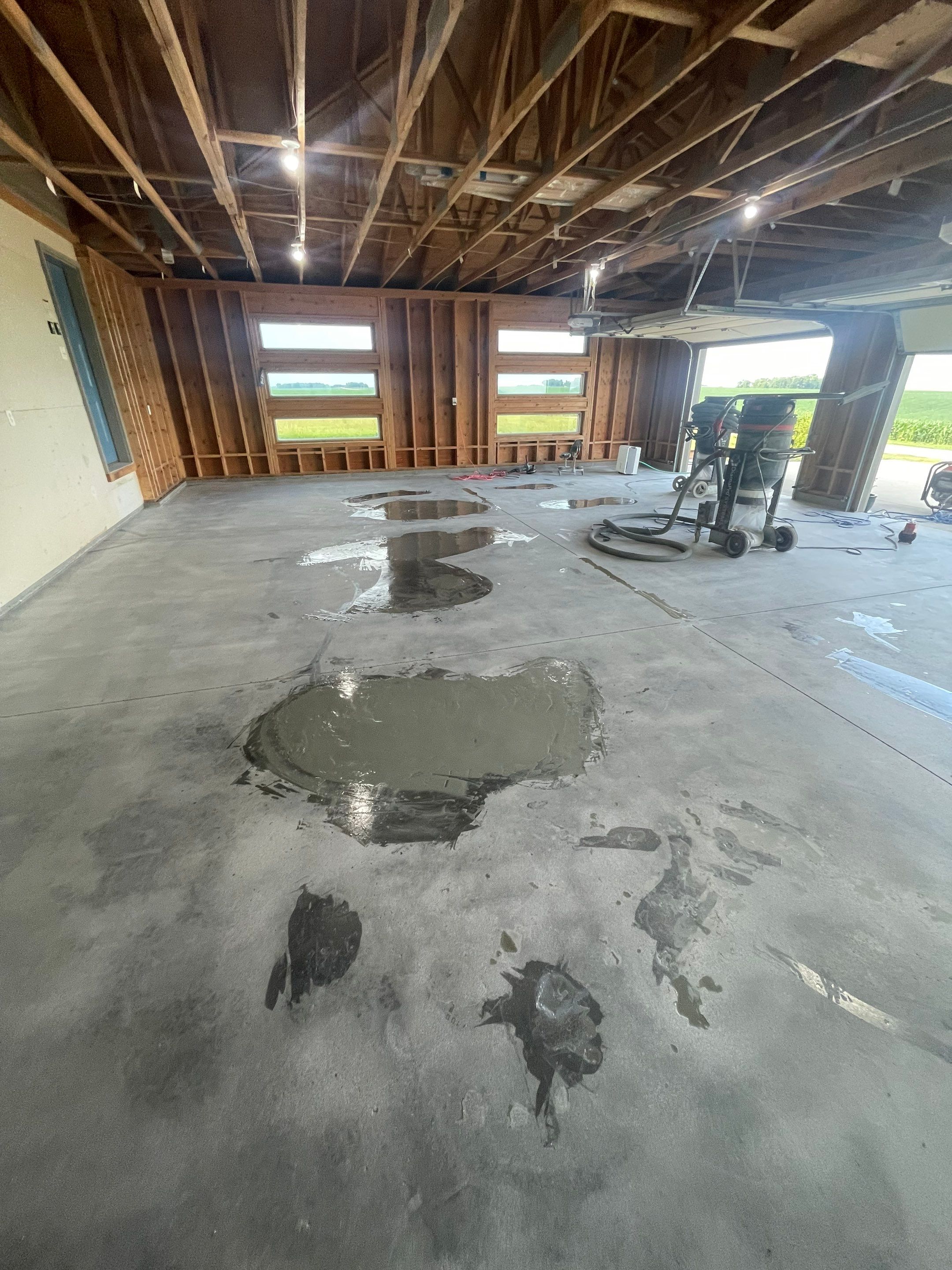 Cabin Fever Coating for Detached Garage in Dell Rapids by Select Painting, Coatings & Garage Cabinets