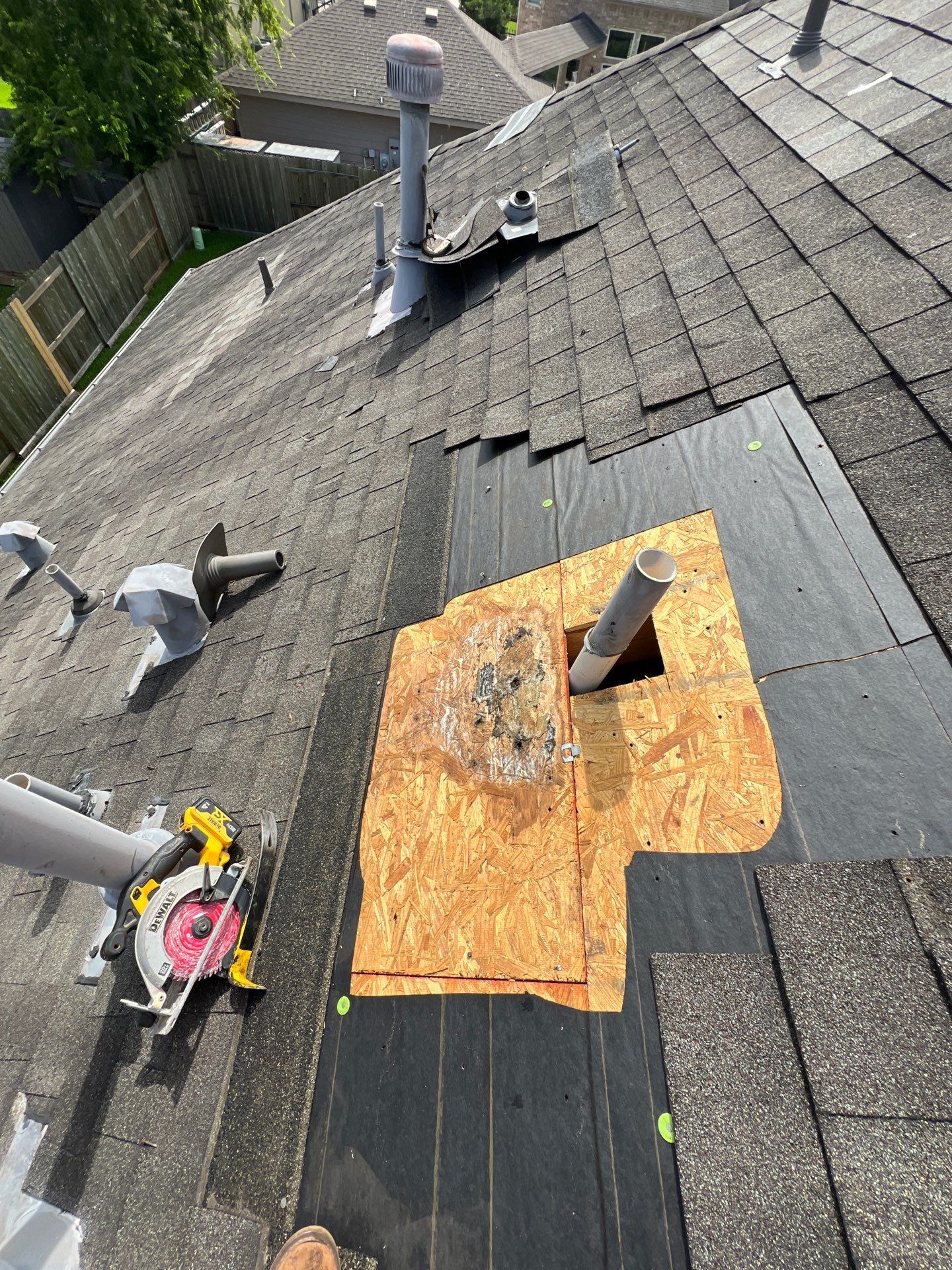 Hail Damage using Owen's Corning Duration (Lifetime) Shingles by Roof Repair Services LLC
