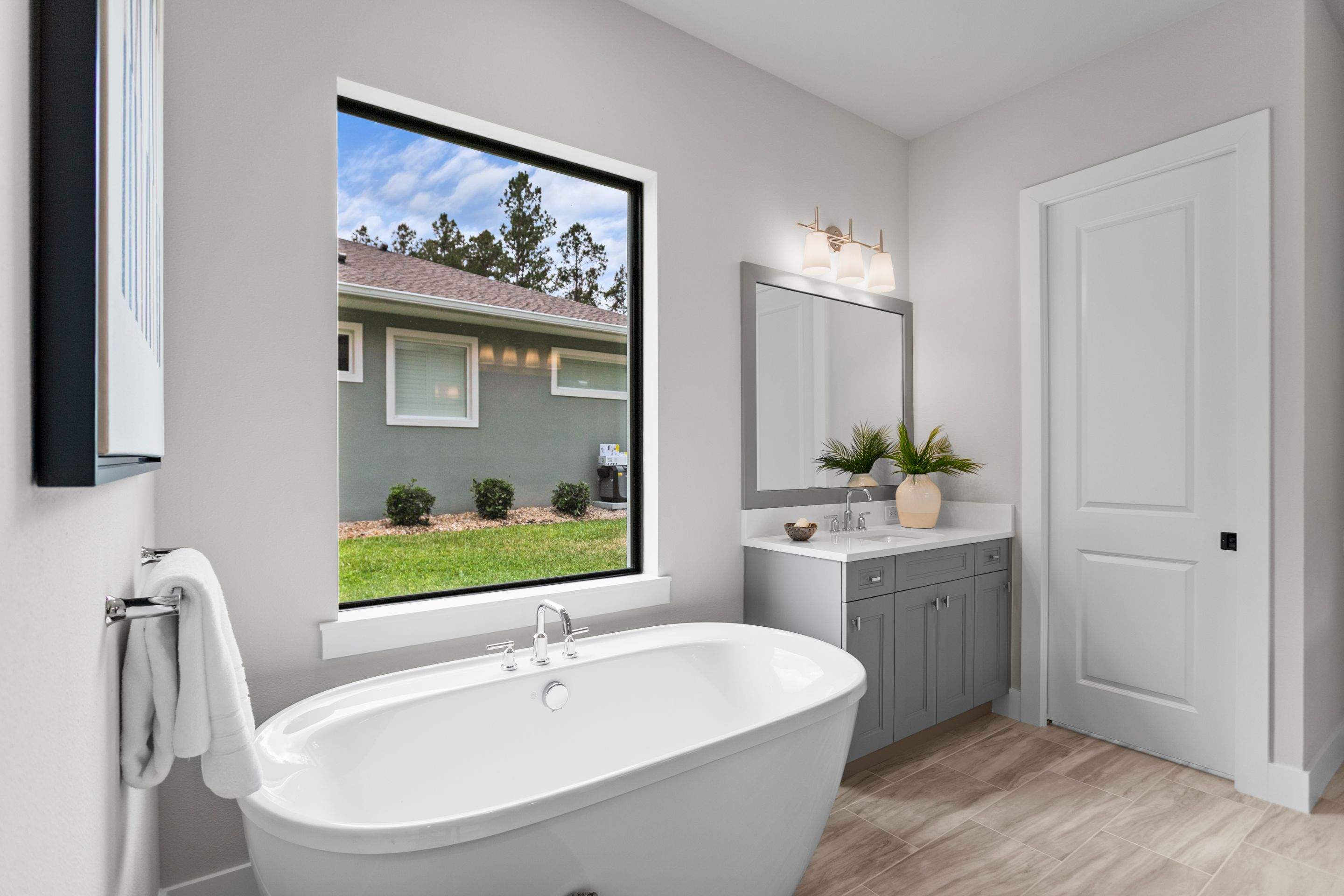 Custom Aberdeen by Lyons Heritage Tampa, LLC