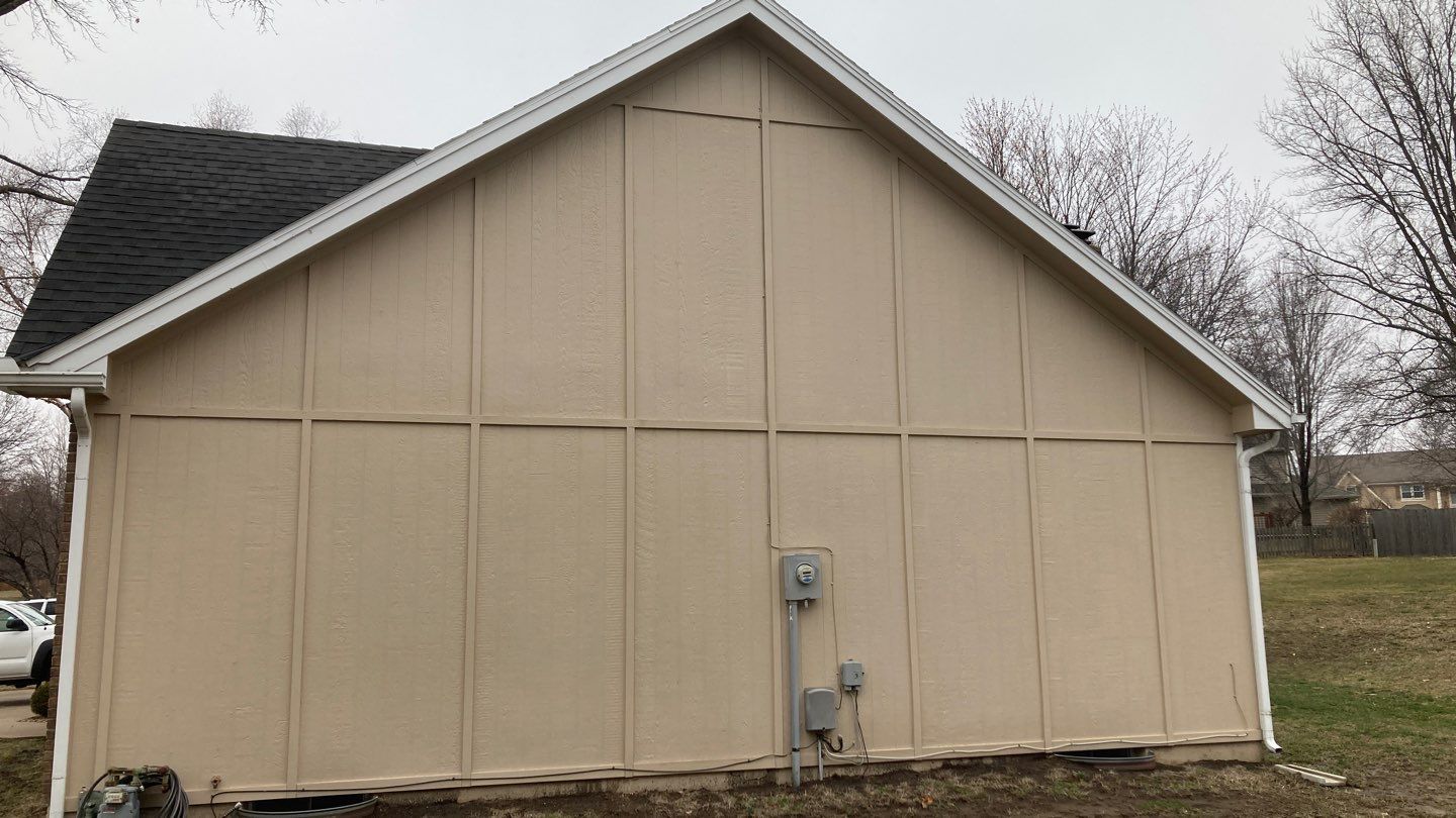 Siding Installation using Market Square by EEC  Windows, Siding & Roofing 