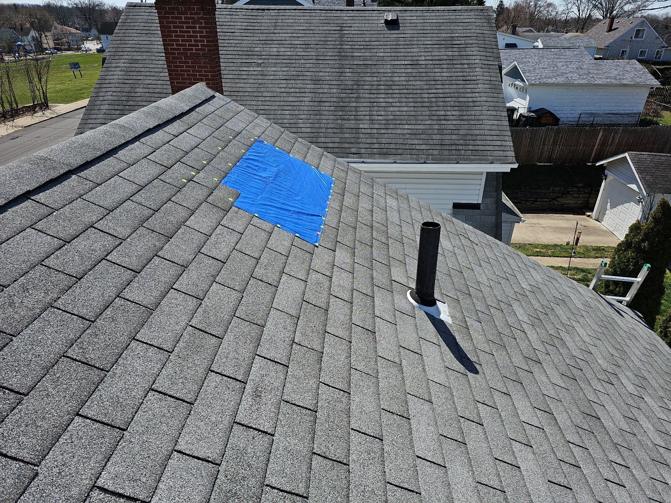 ATLAS PINNACLE COLOR: COASTAL GRANITE by Eagle Eye Roofing