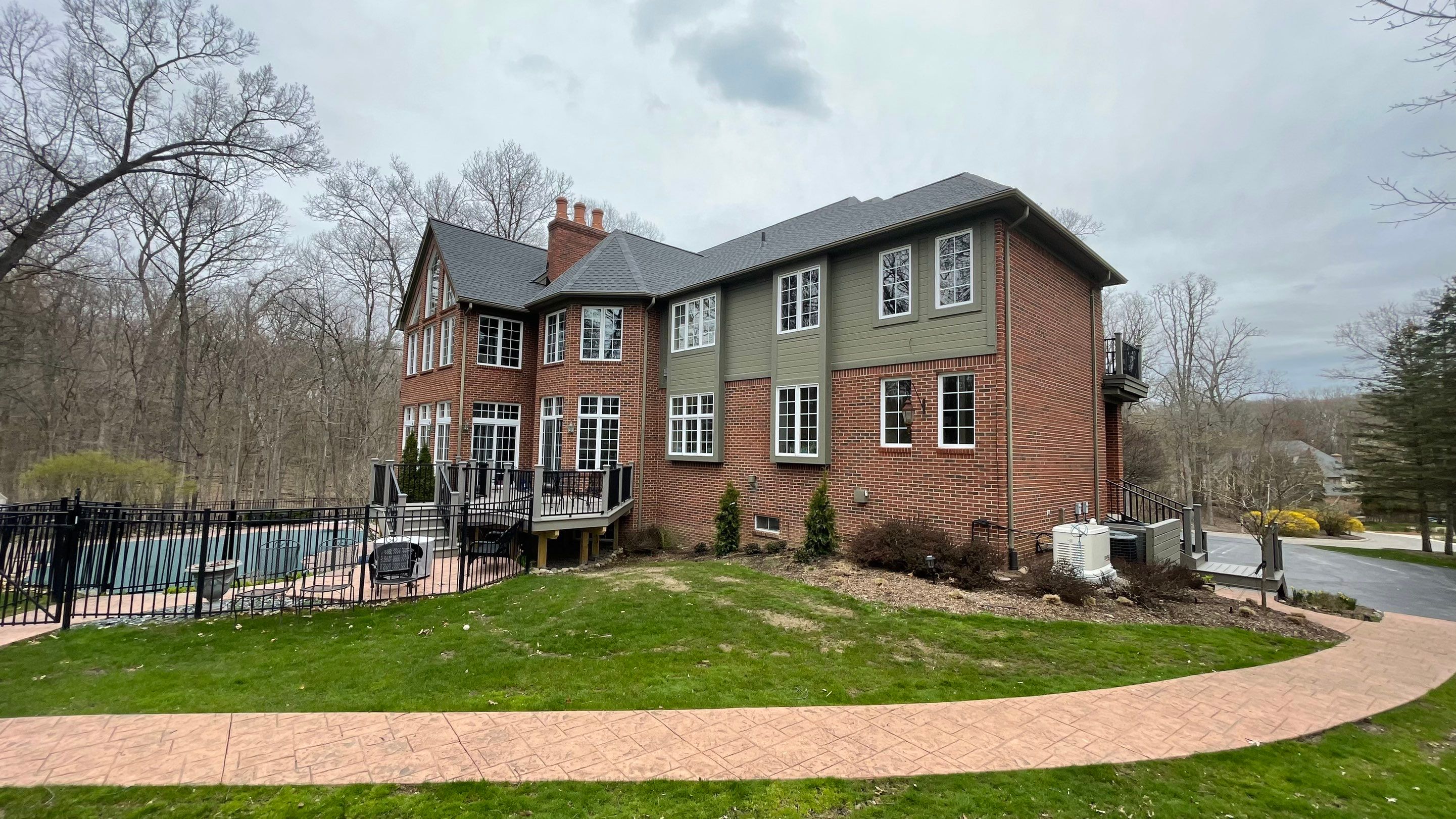 New Roof - Private Residence   by Bloomfield Construction & Restoration